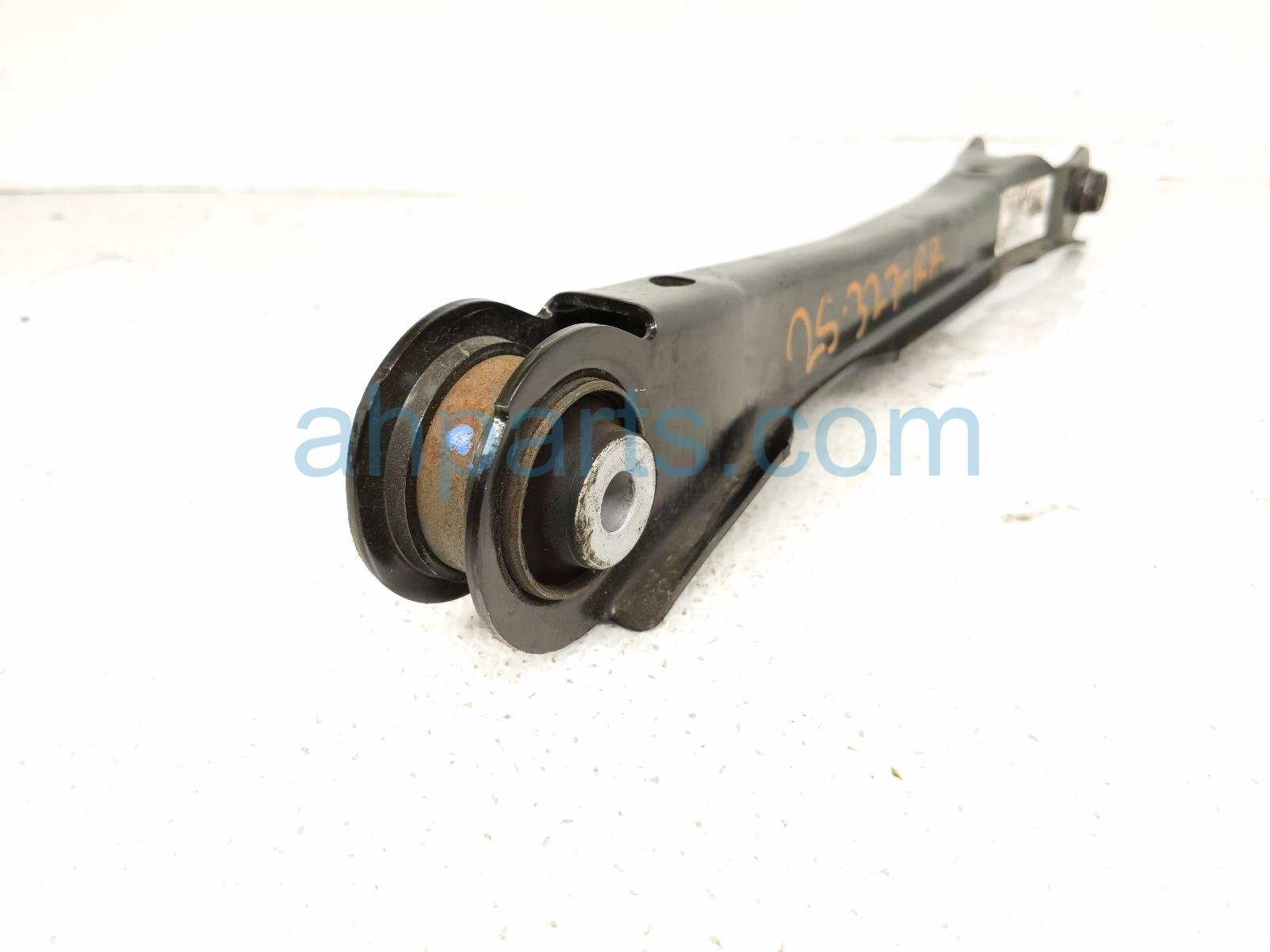 2025 Honda Pilot Rear Passenger Trailing Lower Control Arm 52370 TYA A01 Replacement 2025 Honda Pilot Rear Passenger Trailing Lower Control Arm 52370 TYA A01 Replacement thumbnail