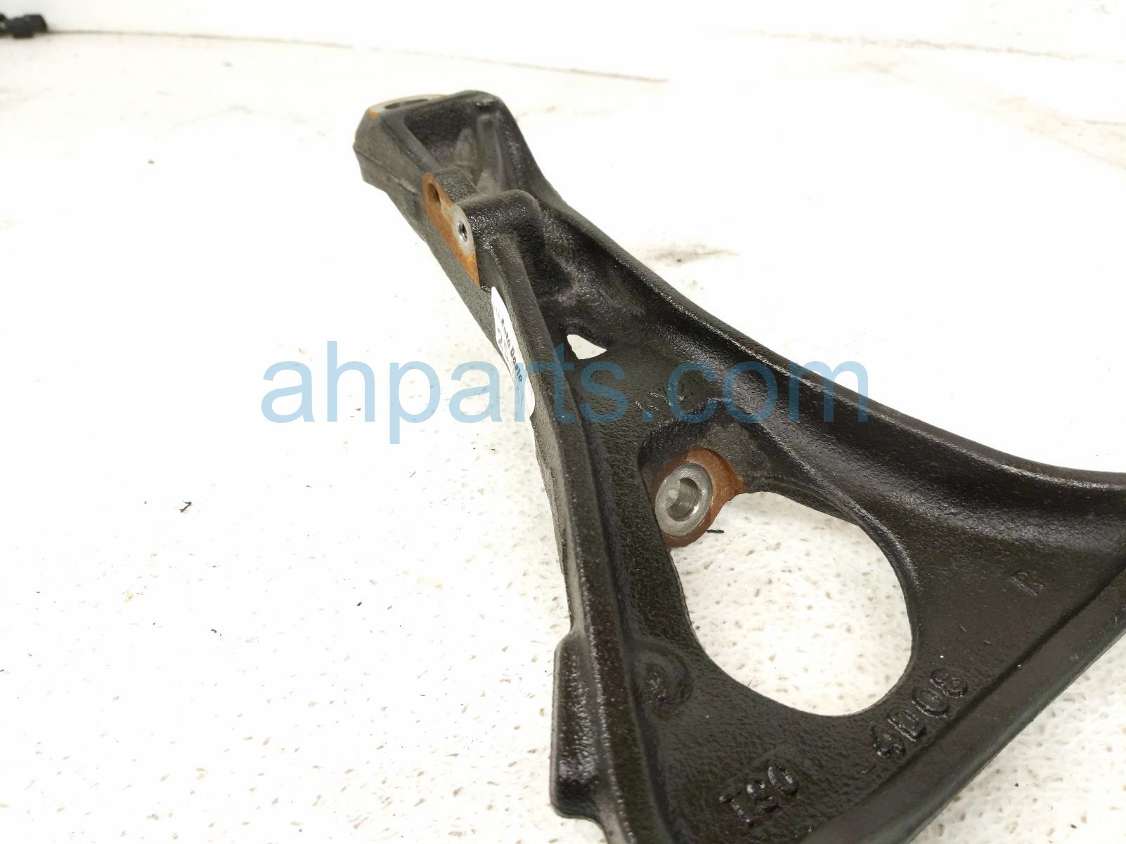 2025 Honda Pilot Rear Passenger Upper Control Arm 52510 T90 A02 Replacement 2025 Honda Pilot Rear Passenger Upper Control Arm 52510 T90 A02 Replacement thumbnail