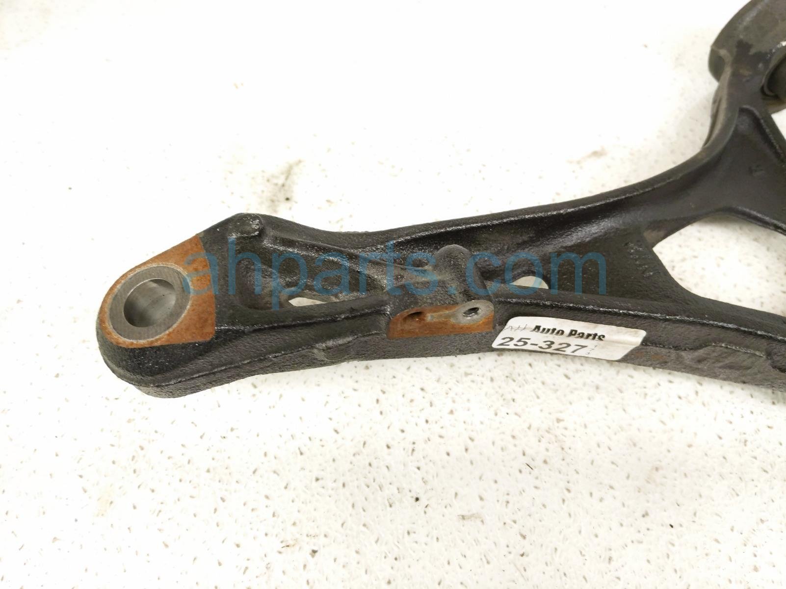 2025 Honda Pilot Rear Passenger Upper Control Arm 52510 T90 A02 Replacement 2025 Honda Pilot Rear Passenger Upper Control Arm 52510 T90 A02 Replacement thumbnail
