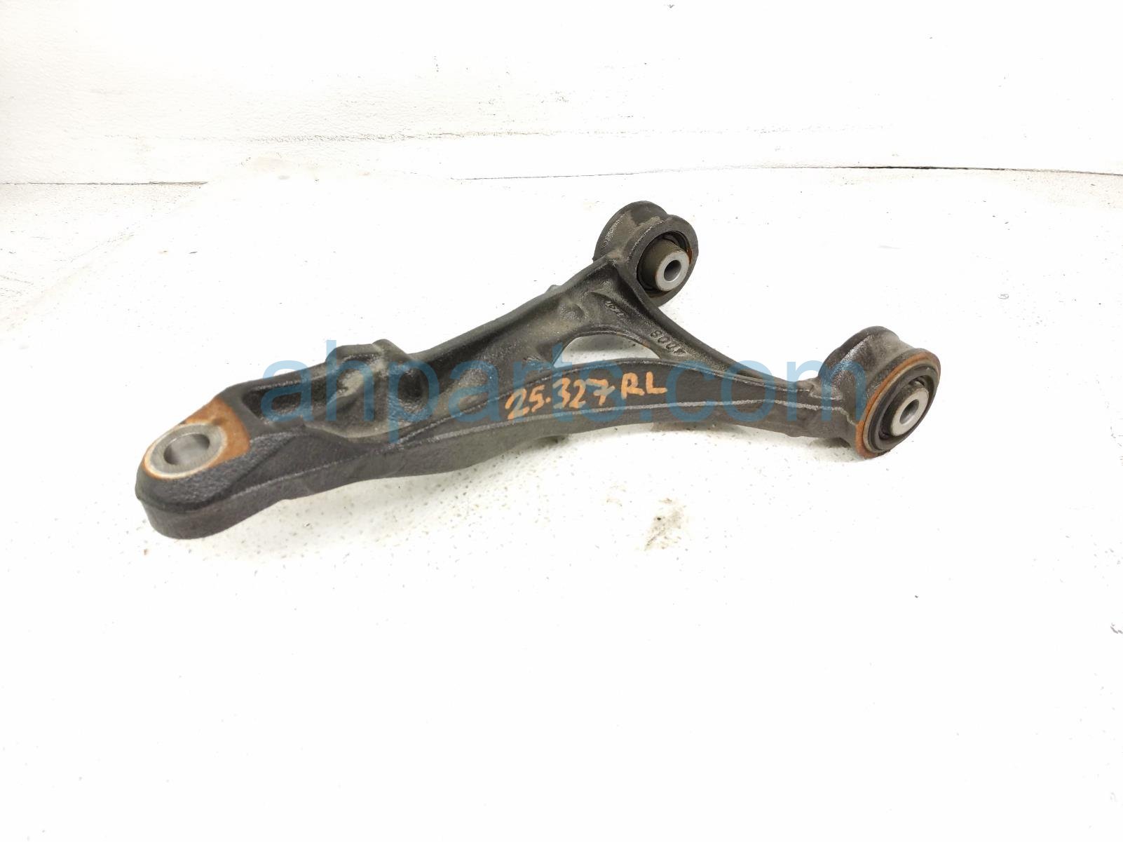2025 Honda Pilot Rear Driver Upper Control Arm 52520 T90 A02 Replacement 2025 Honda Pilot Rear Driver Upper Control Arm 52520 T90 A02 Replacement thumbnail