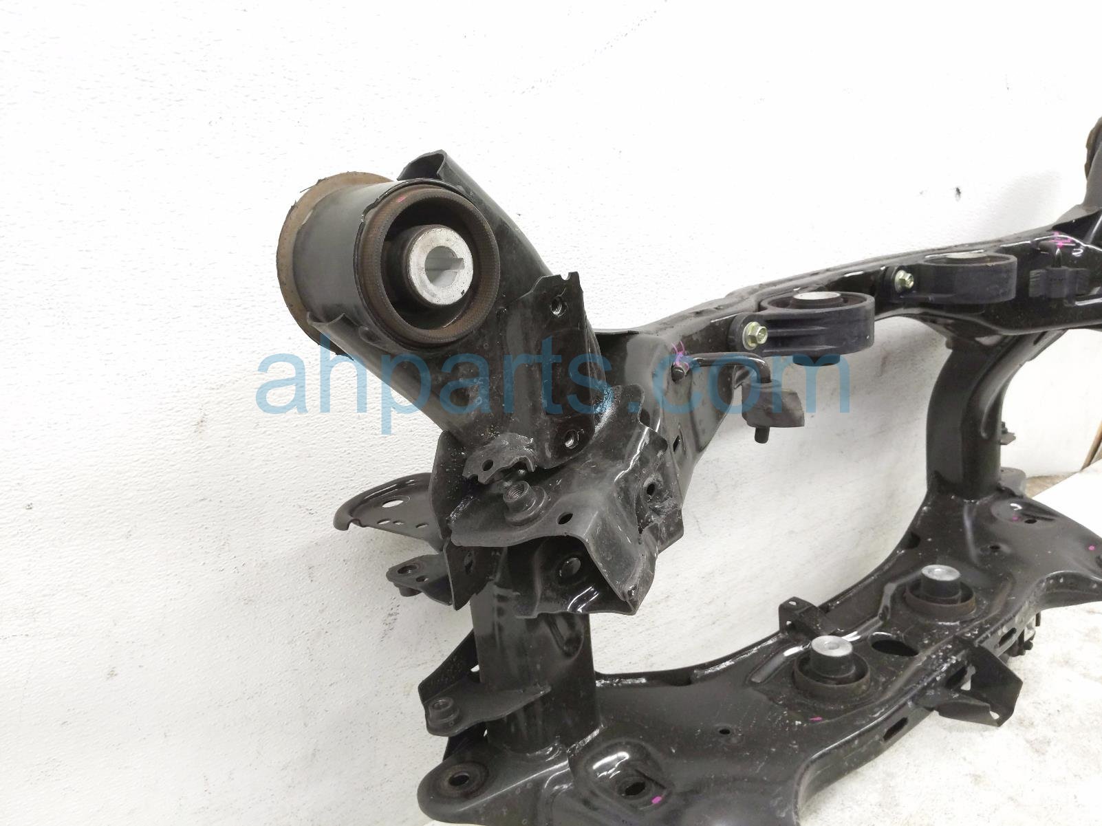 2025 Honda Pilot Crossmember Rear Sub Frame / Cradle 50300 T90 A02 Replacement 2025 Honda Pilot Crossmember Rear Sub Frame / Cradle 50300 T90 A02 Replacement thumbnail