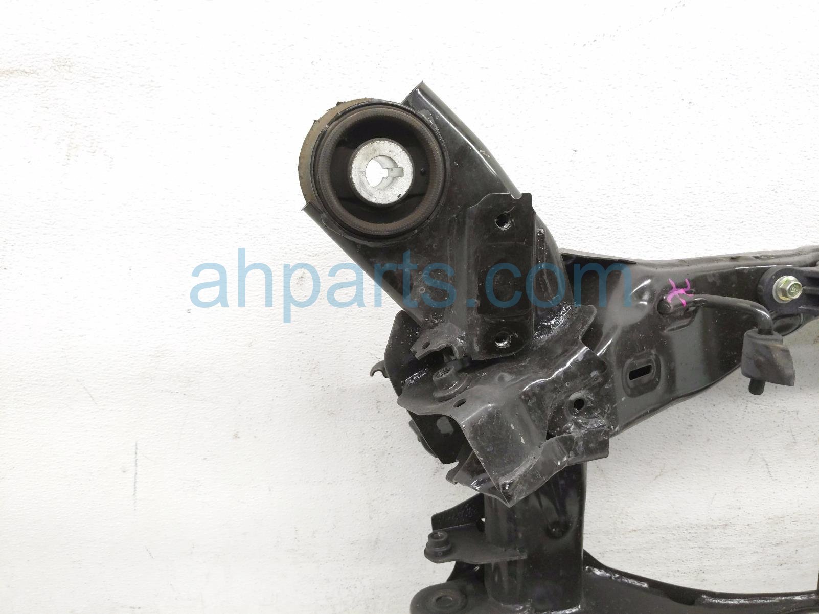 2025 Honda Pilot Crossmember Rear Sub Frame / Cradle 50300 T90 A02 Replacement 2025 Honda Pilot Crossmember Rear Sub Frame / Cradle 50300 T90 A02 Replacement thumbnail