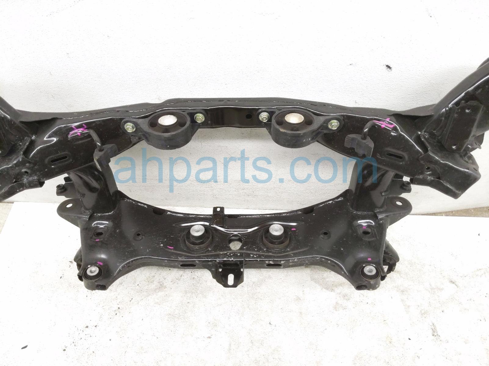 2025 Honda Pilot Crossmember Rear Sub Frame / Cradle 50300 T90 A02 Replacement 2025 Honda Pilot Crossmember Rear Sub Frame / Cradle 50300 T90 A02 Replacement thumbnail