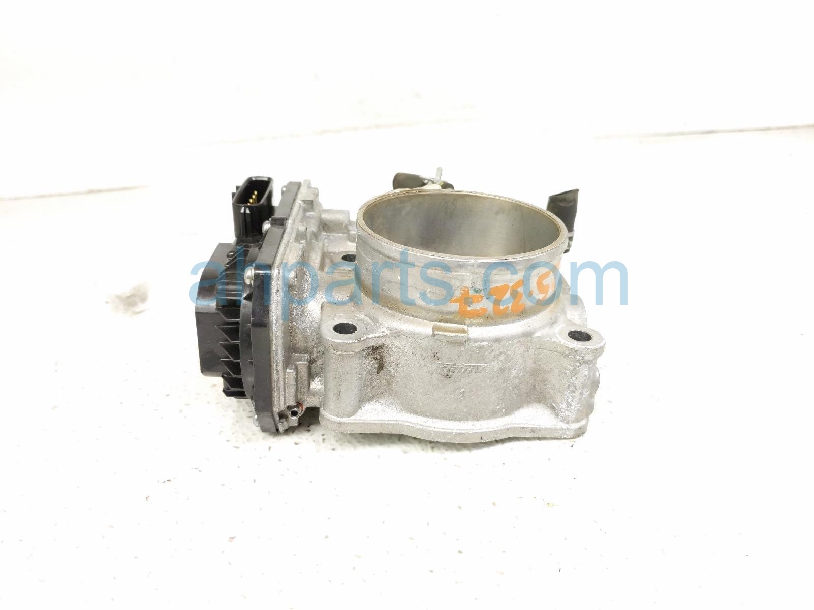 $100 Honda THROTTLE BODY