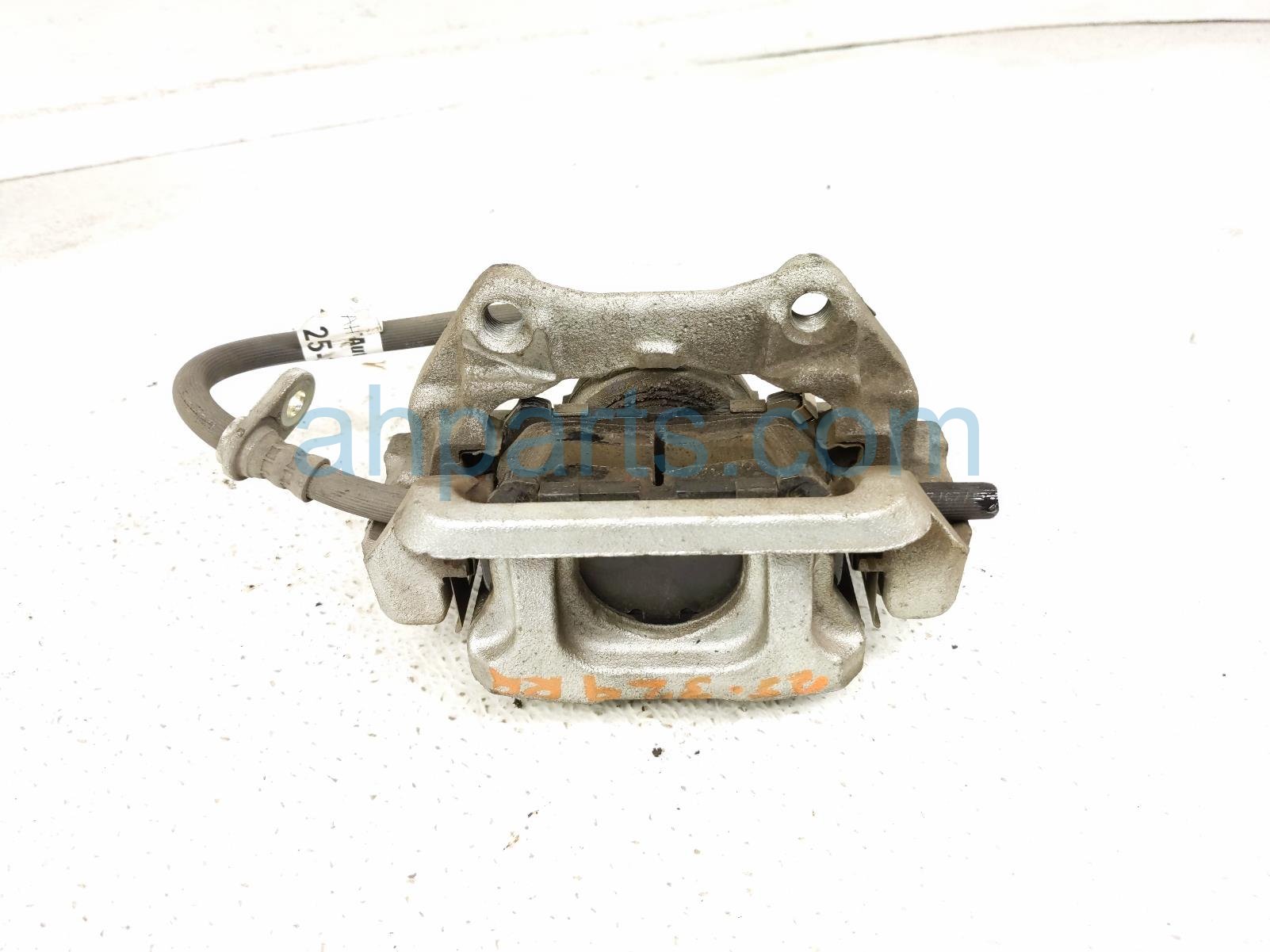 2021 Honda Pilot Core Core Rear Passenger Brake Caliper 43018 TZ5 A02 Replacement 2021 Honda Pilot Core Core Rear Passenger Brake Caliper 43018 TZ5 A02 Replacement thumbnail