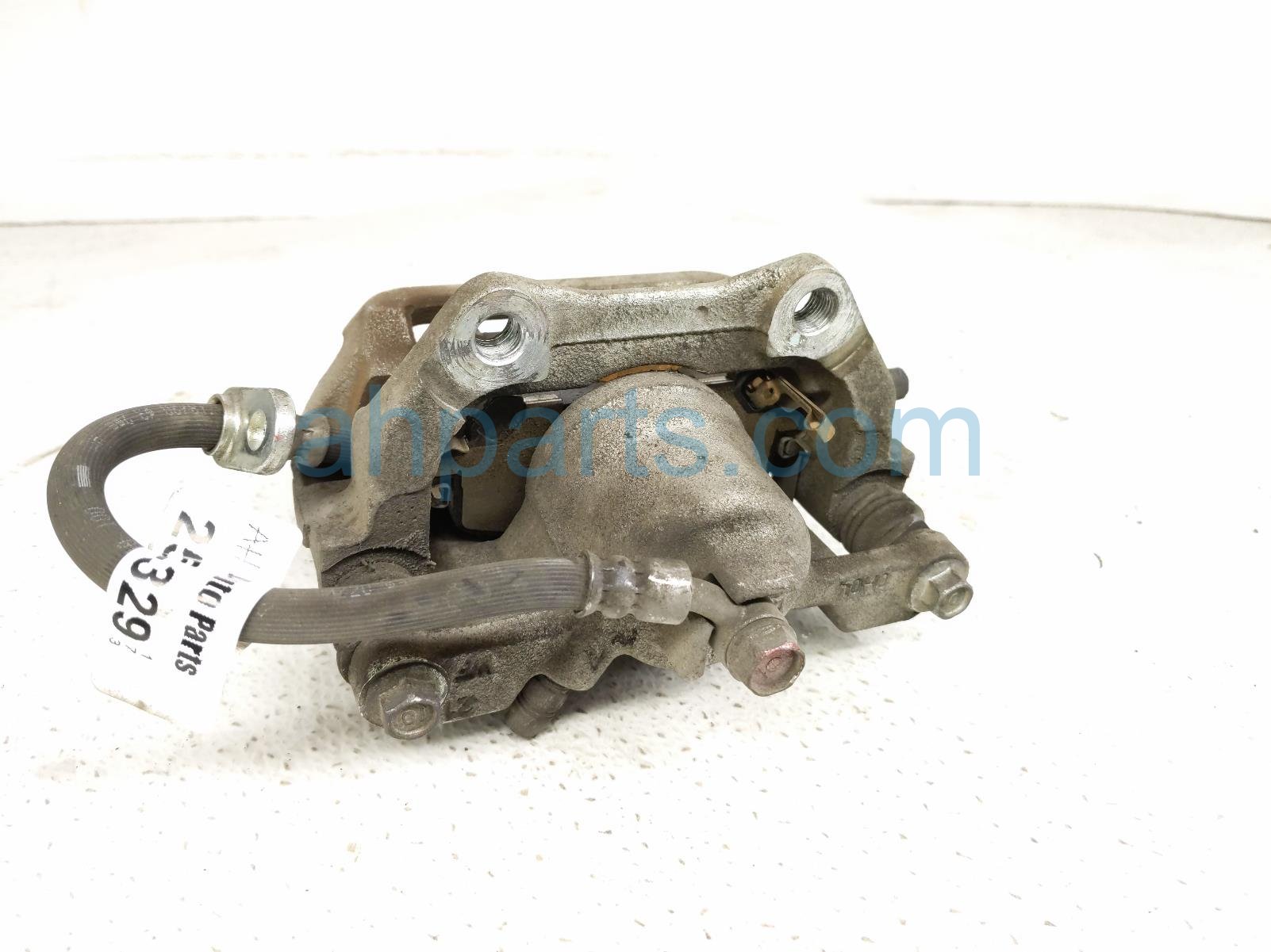 2021 Honda Pilot Core Core Rear Driver Brake Caliper 43019 TZ5 A01 Replacement 2021 Honda Pilot Core Core Rear Driver Brake Caliper 43019 TZ5 A01 Replacement thumbnail