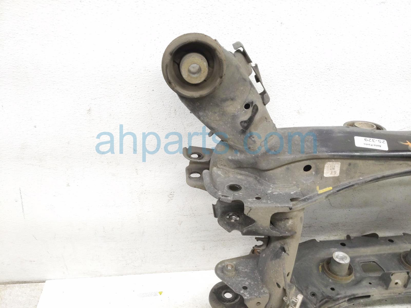 2021 Honda Pilot Crossmember Rear Sub Frame / Cradle 50300 TG7 A02 Replacement 2021 Honda Pilot Crossmember Rear Sub Frame / Cradle 50300 TG7 A02 Replacement thumbnail