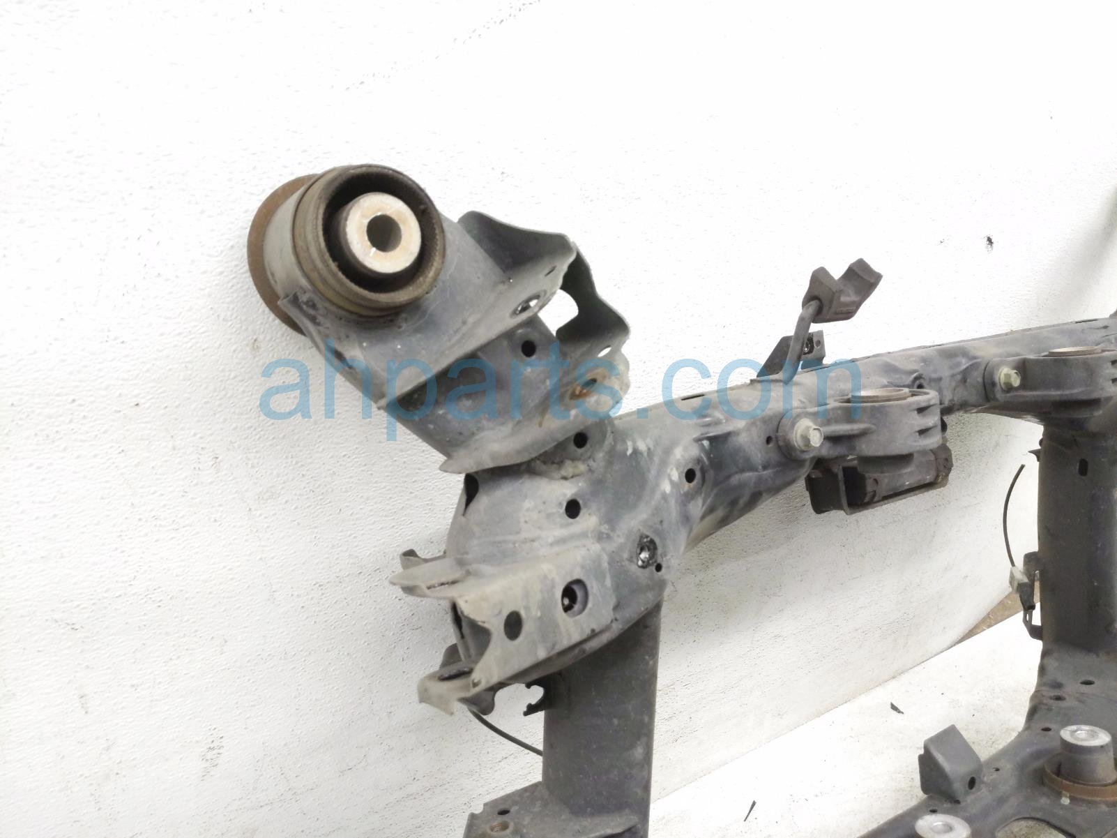 2021 Honda Pilot Crossmember Rear Sub Frame / Cradle 50300 TG7 A02 Replacement 2021 Honda Pilot Crossmember Rear Sub Frame / Cradle 50300 TG7 A02 Replacement thumbnail