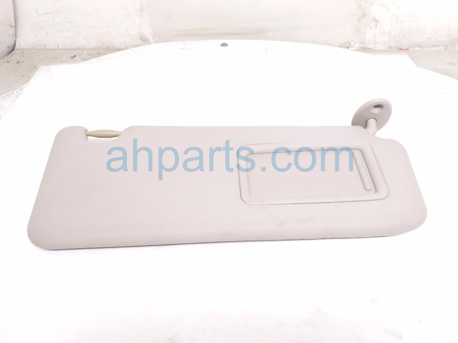 $40 Toyota PASSENGER SUN VISOR - GREY