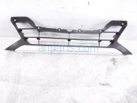 Nissan FRONT LOWER BUMPER GRILLE - WHITE Nissan FRONT LOWER BUMPER GRILLE - WHITE