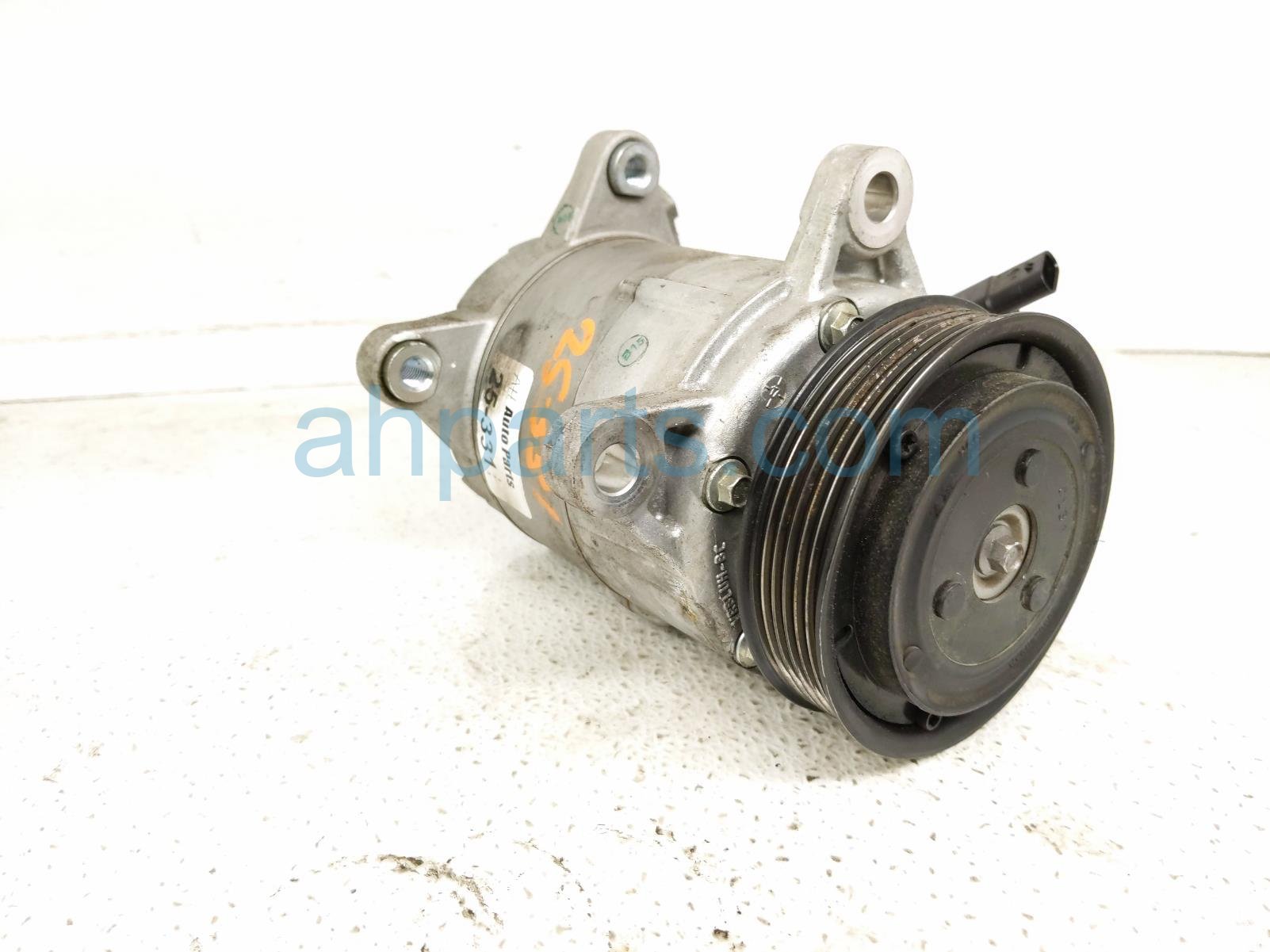 2017 BMW Minicooper Countryman Air + Clutch Ac Pump / Compressor 64525A3F1D1 Replacement 2017 BMW Minicooper Countryman Air + Clutch Ac Pump / Compressor 64525A3F1D1 Replacement thumbnail