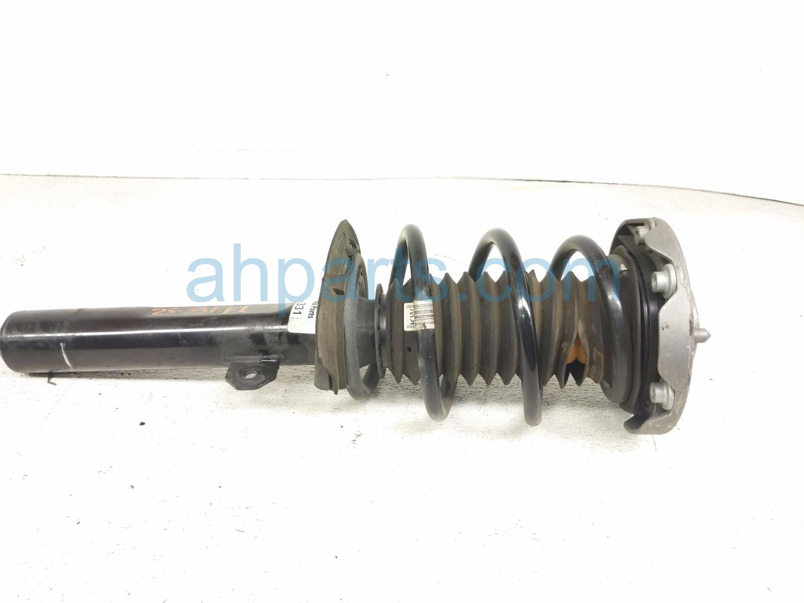 2017 BMW Minicooper Countryman Front Driver Strut Absorber + Spring 37 10 6 876 685 Replacement 2017 BMW Minicooper Countryman Front Driver Strut Absorber + Spring 37 10 6 876 685 Replacement thumbnail
