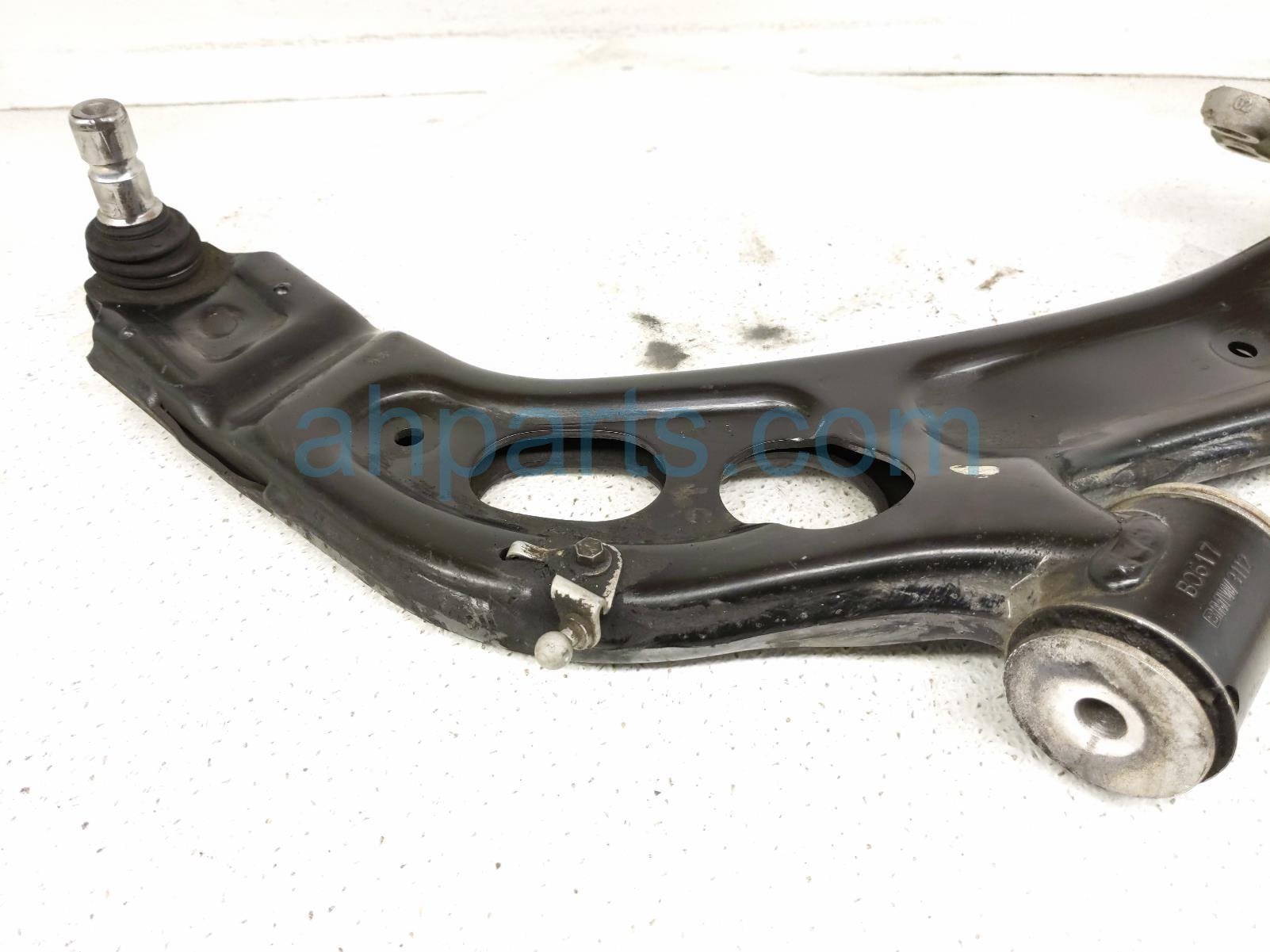 2017 BMW Minicooper Countryman Front Passenger Lower Control Arm 31 12 6 879 844 Replacement 2017 BMW Minicooper Countryman Front Passenger Lower Control Arm 31 12 6 879 844 Replacement thumbnail