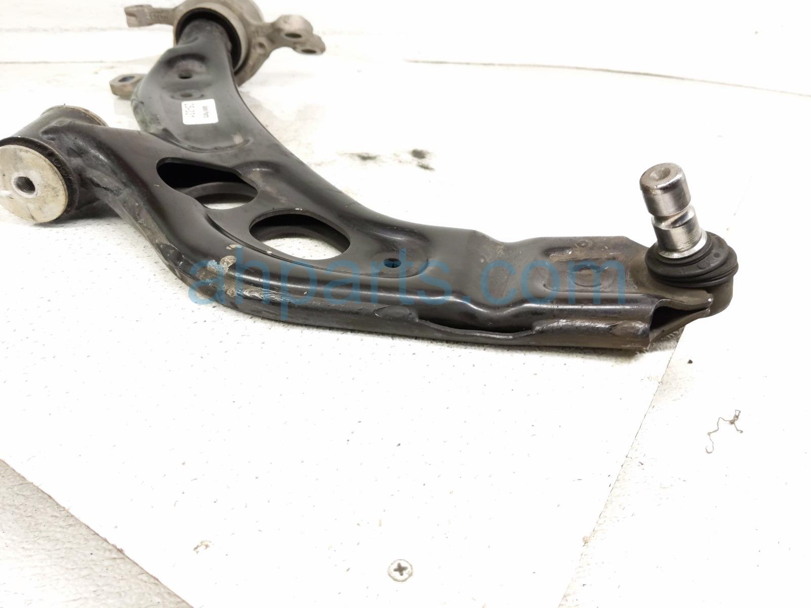 2017 BMW Minicooper Countryman Front Driver Lower Control Arm 31 12 6 879 843 Replacement 2017 BMW Minicooper Countryman Front Driver Lower Control Arm 31 12 6 879 843 Replacement thumbnail