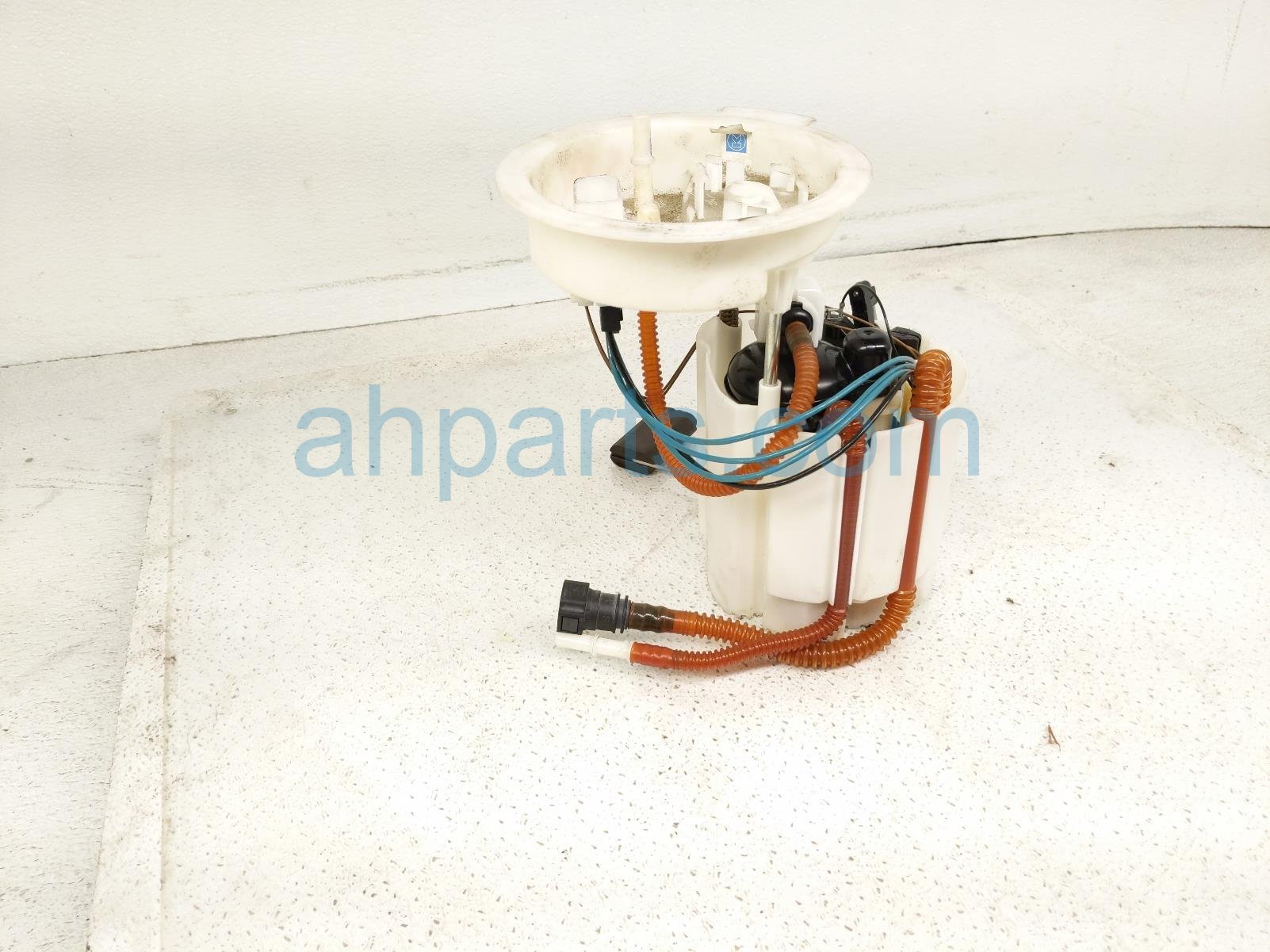 2017 BMW Minicooper Countryman Gas / Fuel Pump (tank Mounted) 16 11 7 300 463 Replacement 2017 BMW Minicooper Countryman Gas / Fuel Pump (tank Mounted) 16 11 7 300 463 Replacement thumbnail