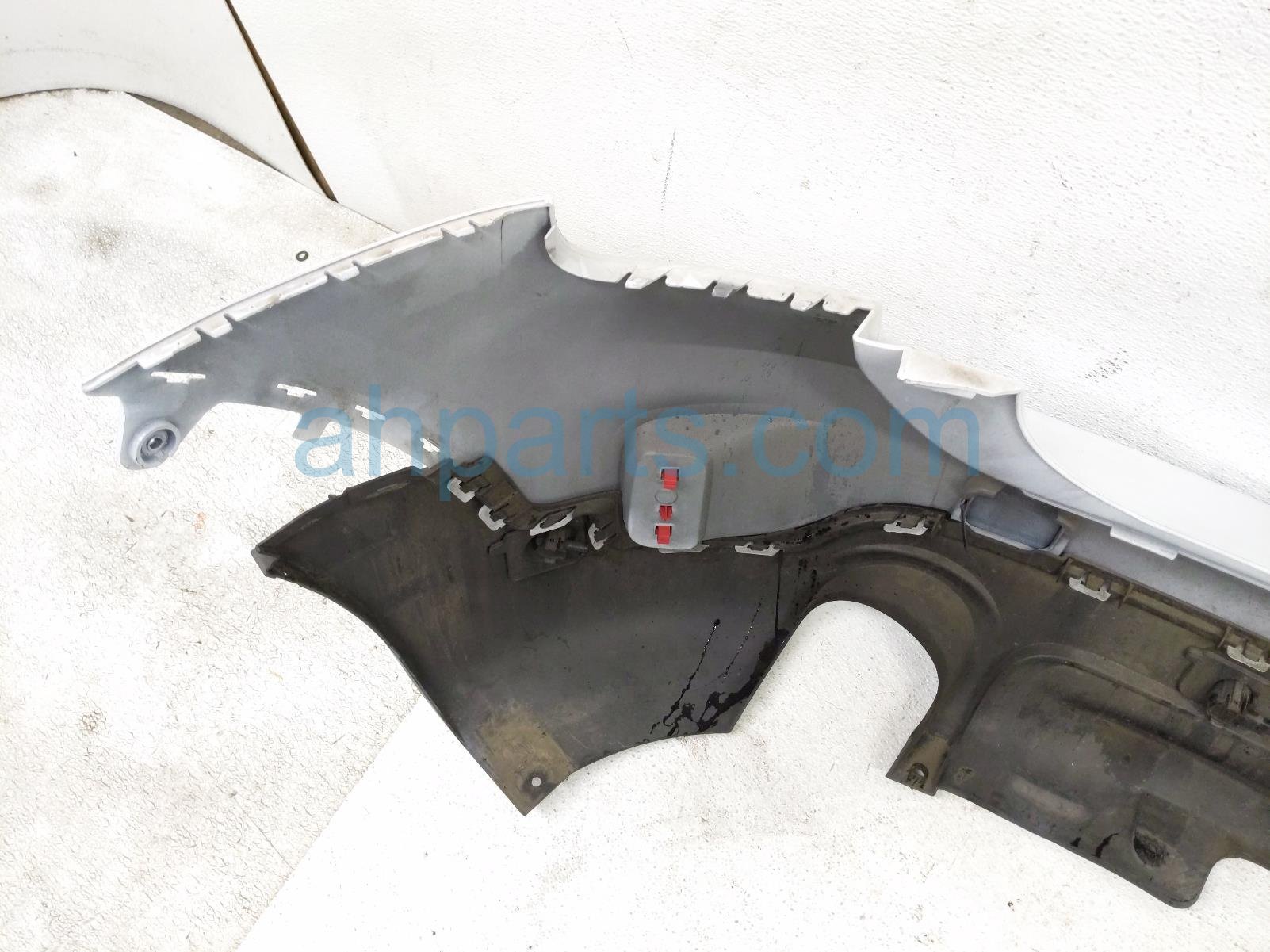 2017 BMW Minicooper Countryman Rear Bumper Cover White 51 12 7 391 197 Replacement 2017 BMW Minicooper Countryman Rear Bumper Cover White 51 12 7 391 197 Replacement thumbnail