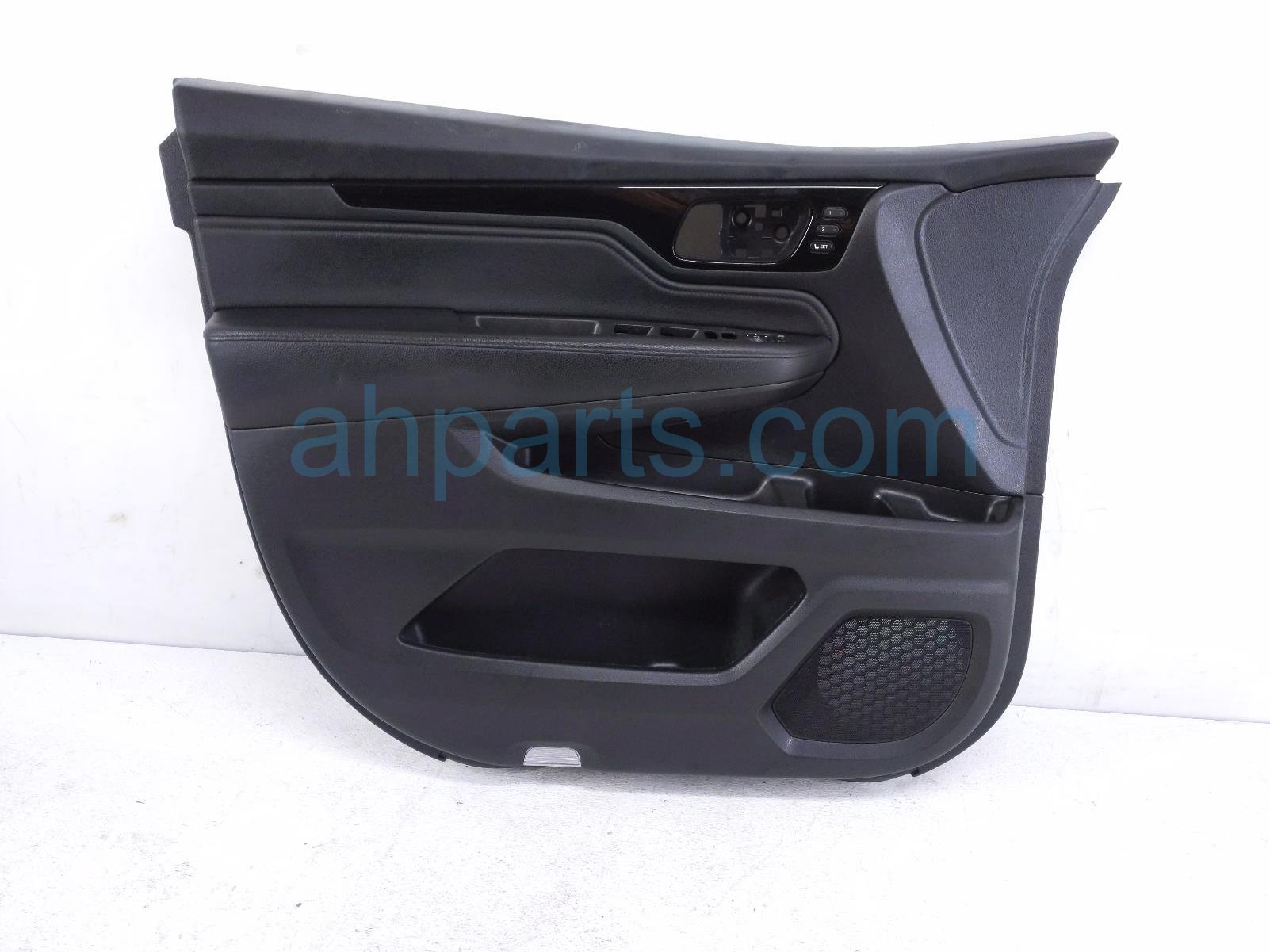$150 Honda FR/LH INTERIOR DOOR PANEL - BLACK $150 Honda FR/LH INTERIOR DOOR PANEL - BLACK
