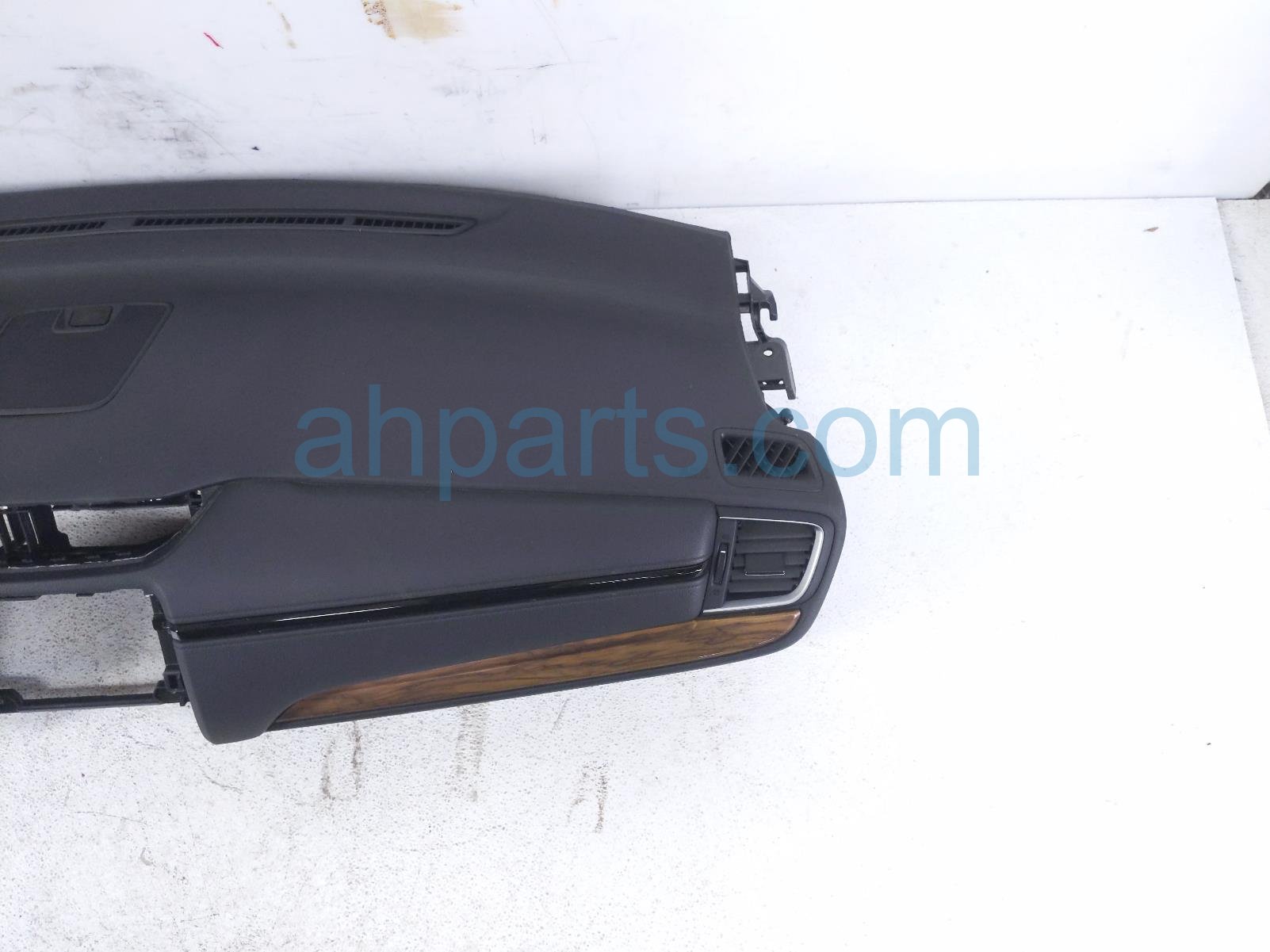 2018 Honda CR V Dashboard W/ Airbag 77100 TLA A00ZA Replacement 2018 Honda CR V Dashboard W/ Airbag 77100 TLA A00ZA Replacement thumbnail