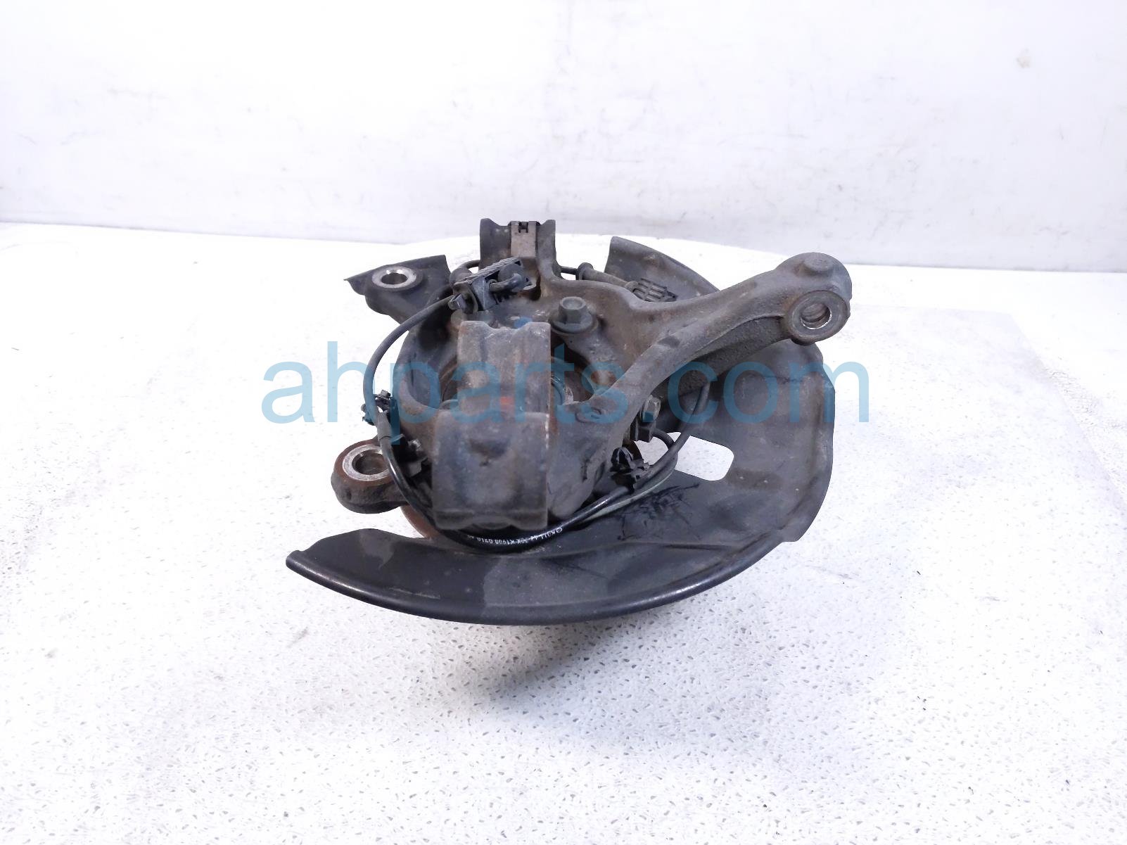 2020 Mazda 6 Front Driver Spindle Knuckle Hub GBFN 33 031 Replacement 2020 Mazda 6 Front Driver Spindle Knuckle Hub GBFN 33 031 Replacement thumbnail