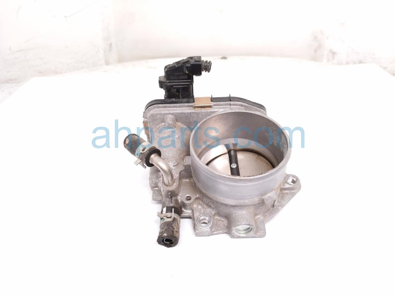 2022 Toyota Sienna Throttle Body 22030 F0020 Replacement 2022 Toyota Sienna Throttle Body 22030 F0020 Replacement thumbnail