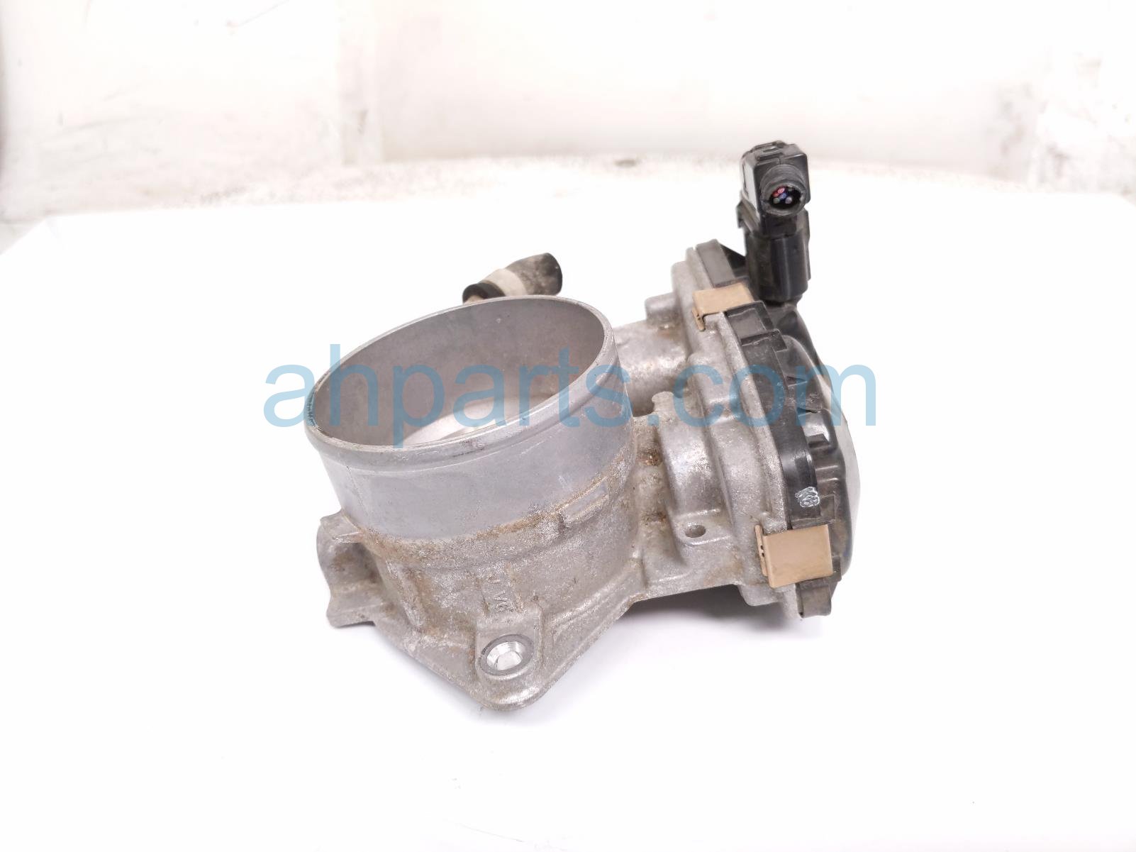 2022 Toyota Sienna Throttle Body 22030 F0020 Replacement 2022 Toyota Sienna Throttle Body 22030 F0020 Replacement thumbnail