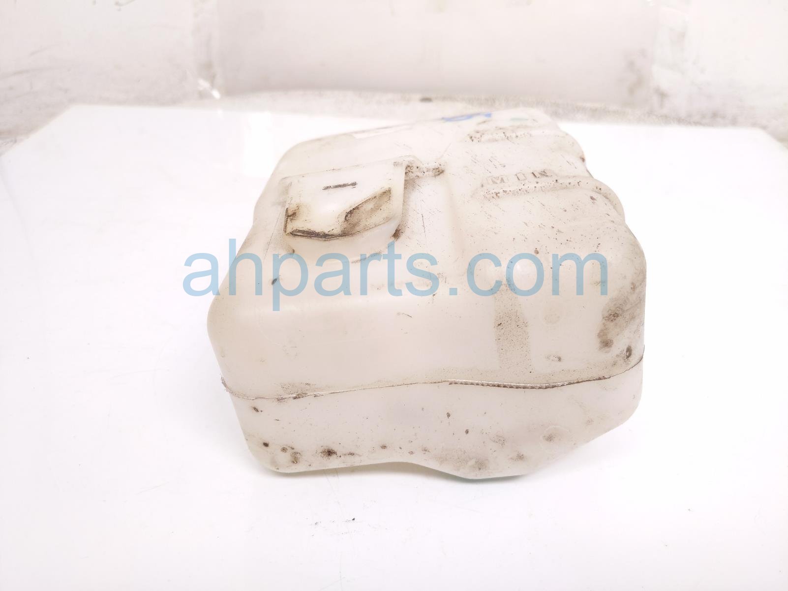 2020 Acura RDX Coolant Overflow Reservoir Tank 19101 5YF A01 Replacement 2020 Acura RDX Coolant Overflow Reservoir Tank 19101 5YF A01 Replacement thumbnail