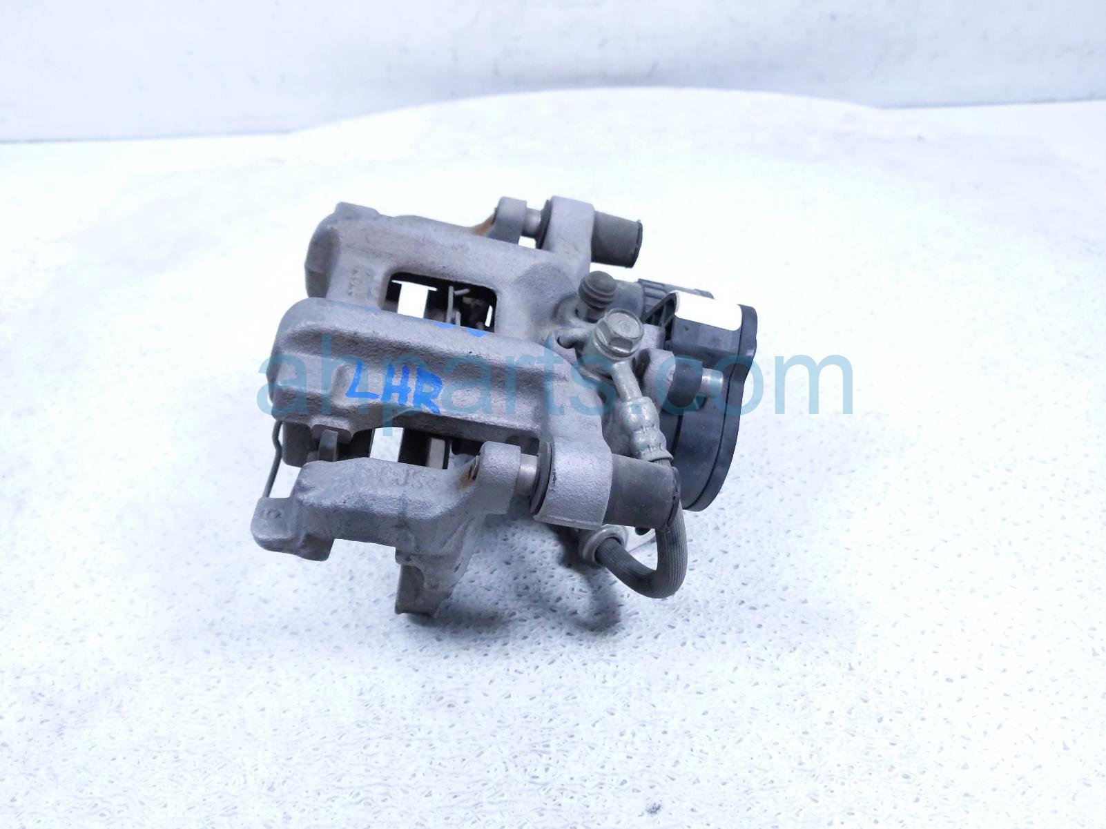 2020 Acura RDX Core Core Rear Driver Brake Caliper 43019 TJB A03 Replacement 2020 Acura RDX Core Core Rear Driver Brake Caliper 43019 TJB A03 Replacement thumbnail