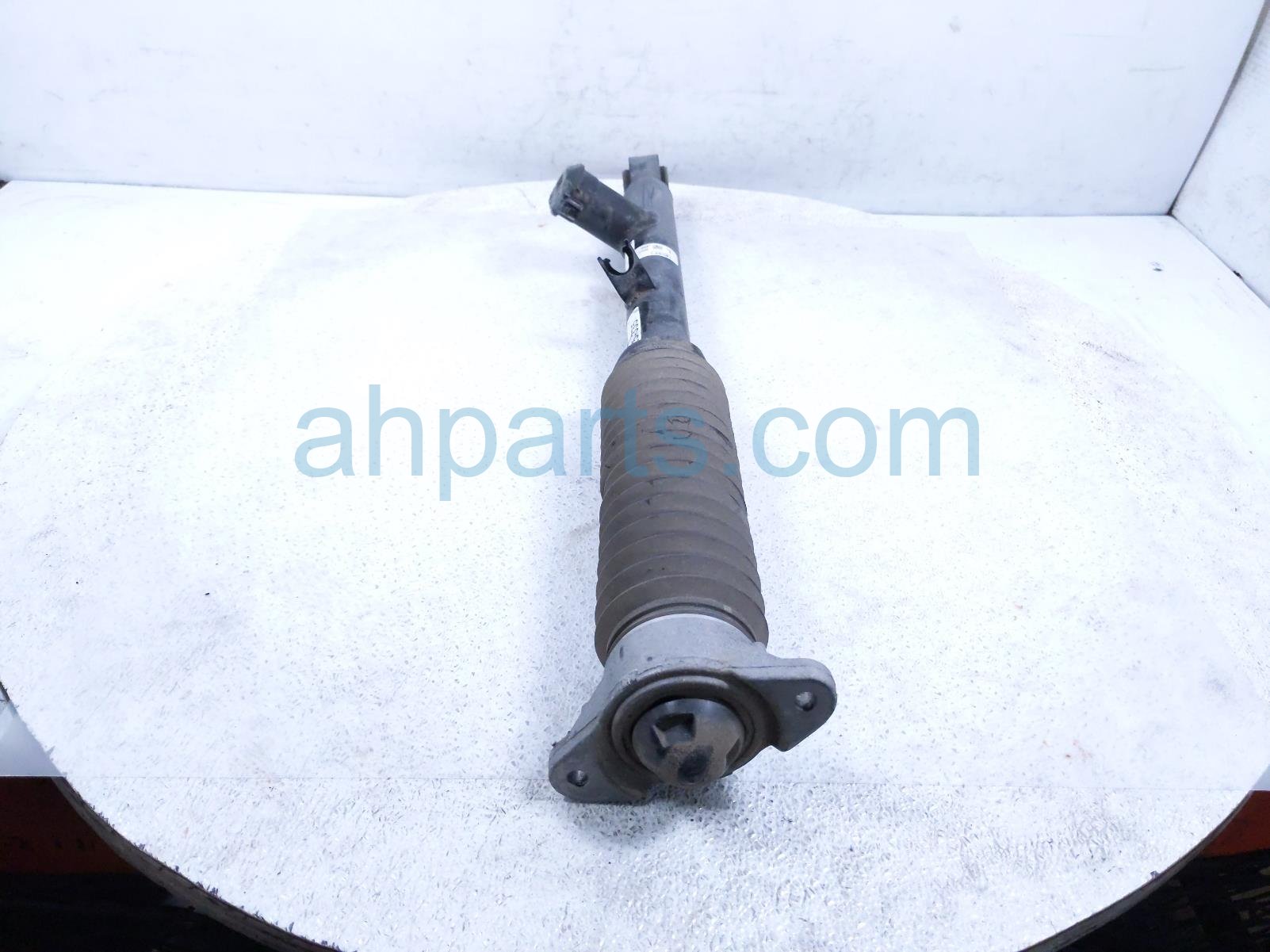 2020 Acura RDX Strut / Spring / Rear Driver Shock Absorber chk *advance 52621 TJB A51 Replacement 2020 Acura RDX Strut / Spring / Rear Driver Shock Absorber chk *advance 52621 TJB A51 Replacement thumbnail