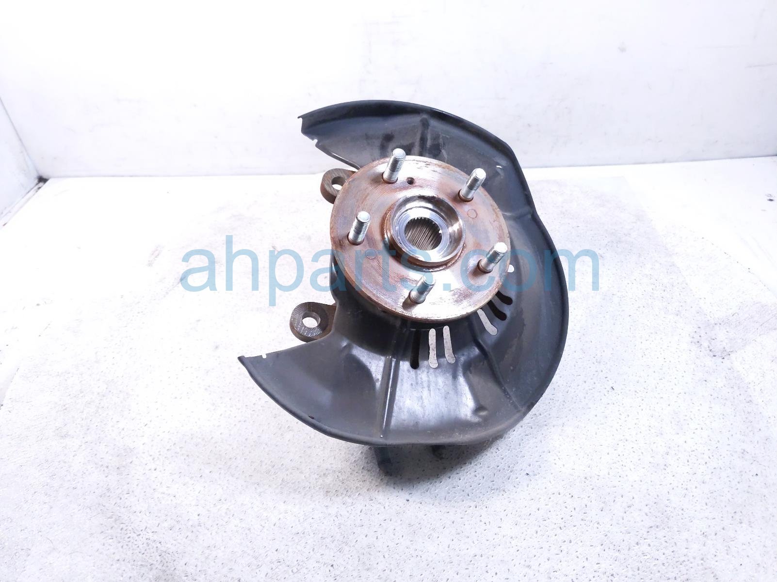 Acura FR/LH SPINDLE KNUCKLE HUB