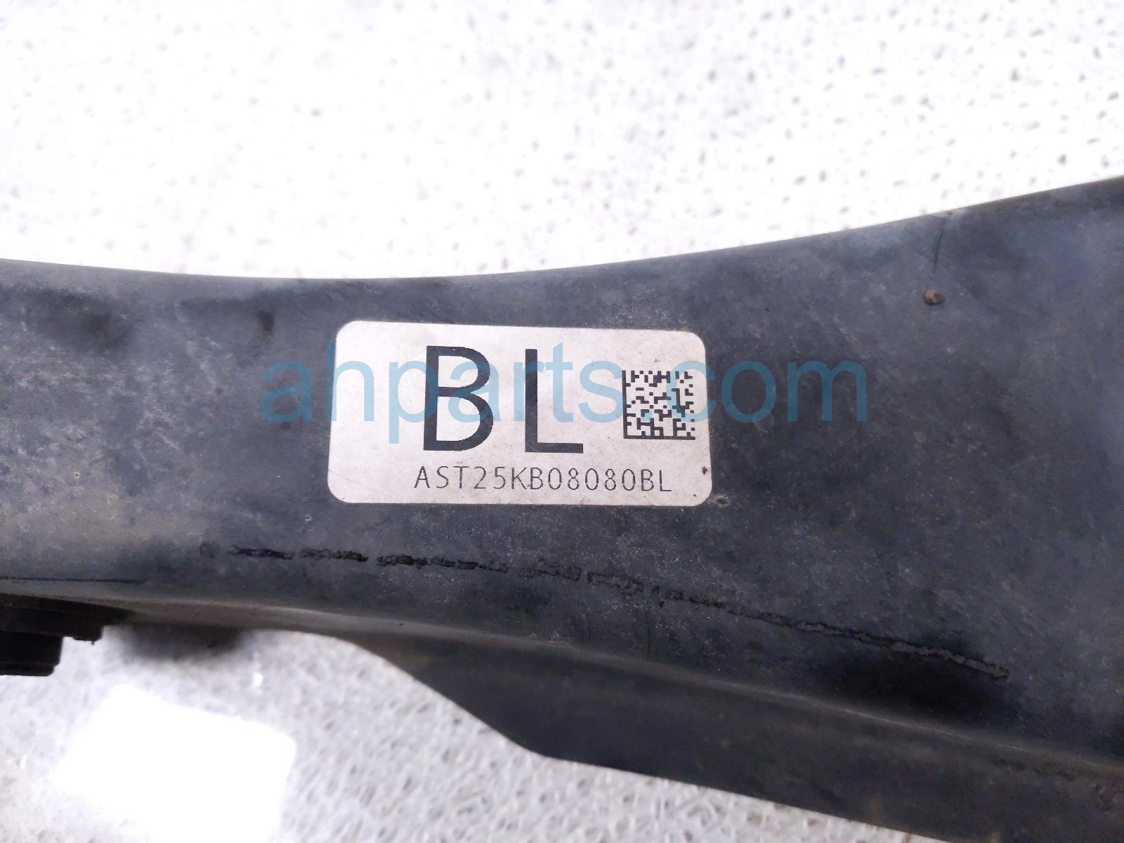 2020 Acura RDX Rear Driver Spring Seat Lower Control Arm 52355 TJB A01 Replacement 2020 Acura RDX Rear Driver Spring Seat Lower Control Arm 52355 TJB A01 Replacement thumbnail