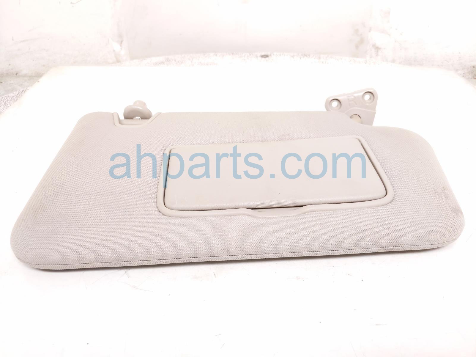 Nissan RH SUN VISOR - GREY
