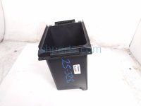 Nissan CENTER CONSOLE STORAGE BOX - BLK Nissan CENTER CONSOLE STORAGE BOX - BLK