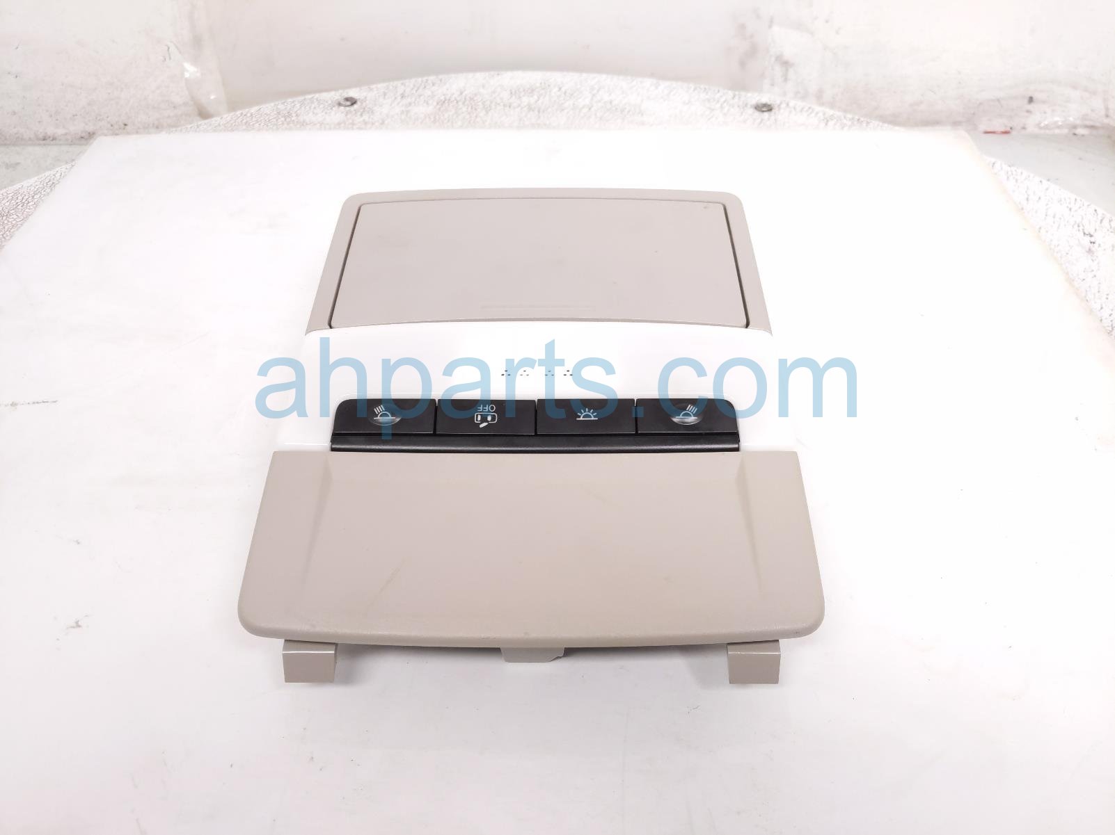 Nissan ROOF CONSOLE / MAP LIGHT - GREY
