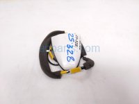 Nissan ROOF ANTENNA ASSY - WHITE Nissan ROOF ANTENNA ASSY - WHITE