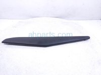 Honda RH CONSOLE SIDE TRIM GARNISH - BLK Honda RH CONSOLE SIDE TRIM GARNISH - BLK