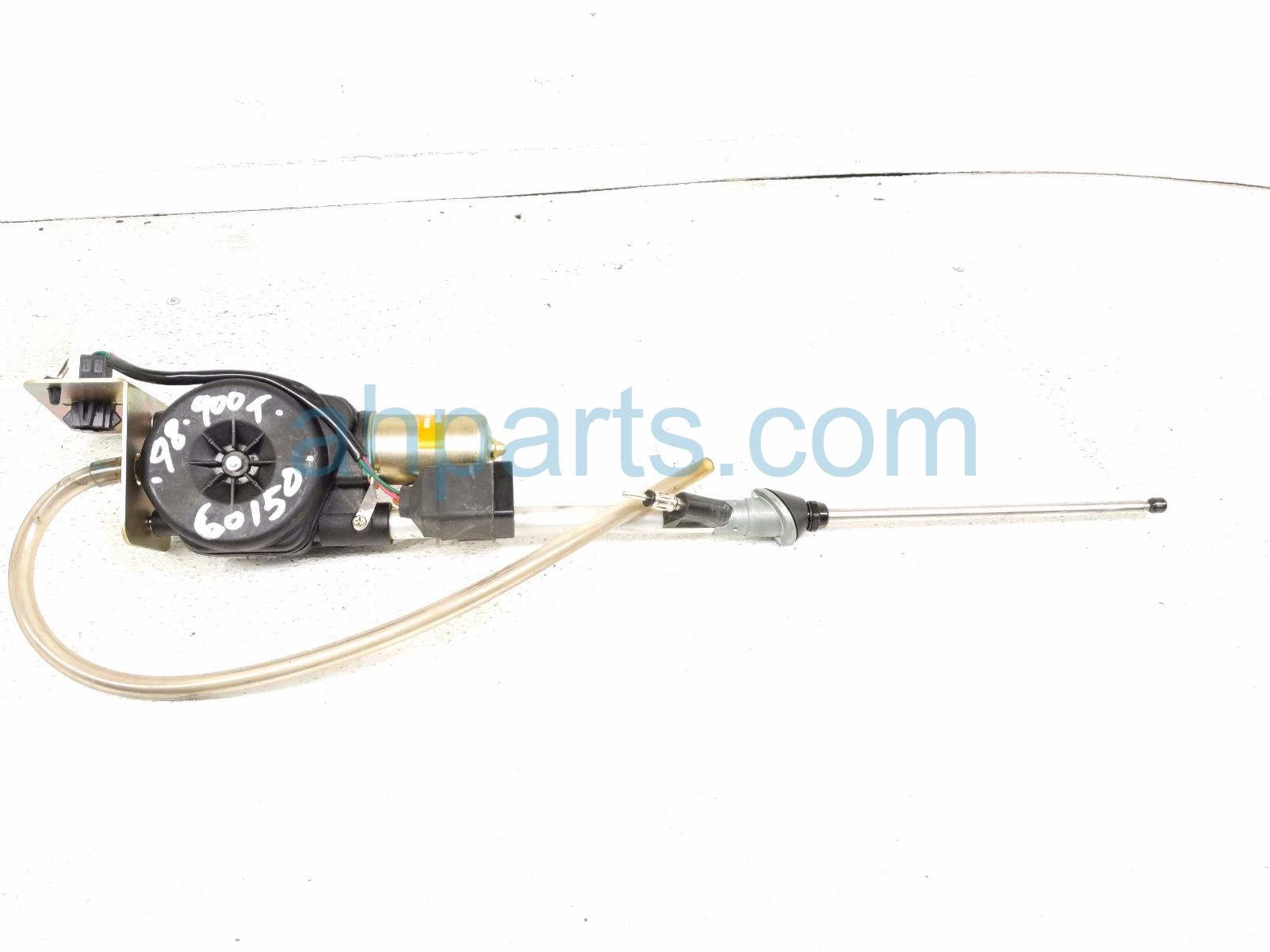 $80 Saab POWER ANTENNA ASSY