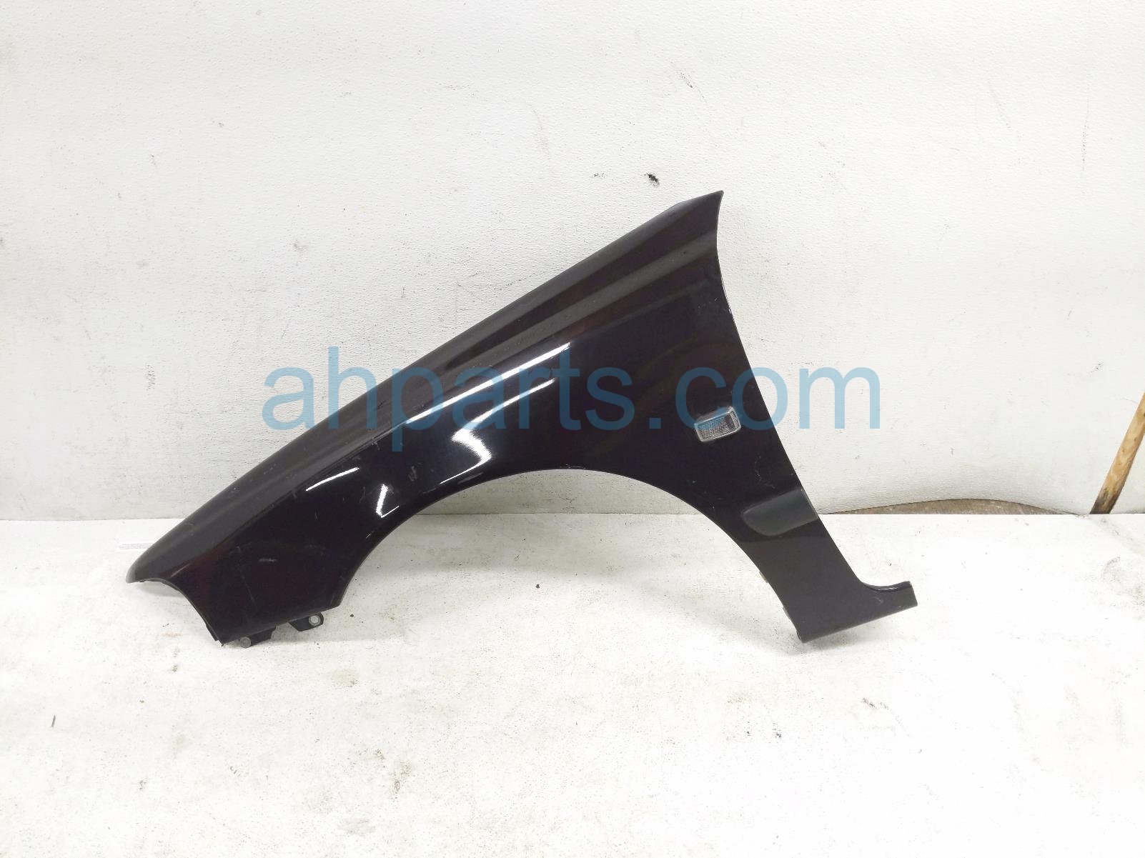 $75 Volvo LH FENDER - BLACK