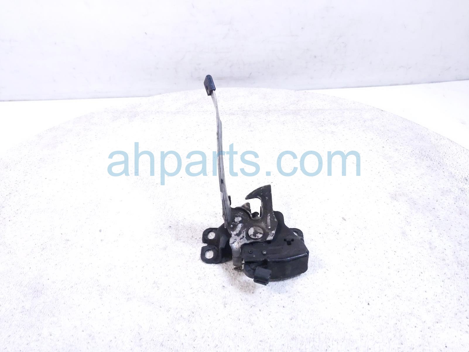 Honda HOOD LOCK / LATCH ASSY