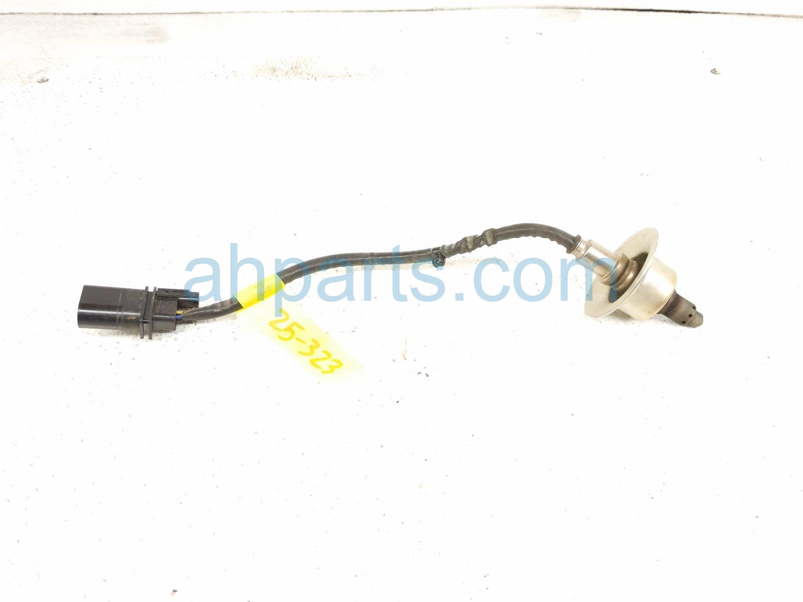 Hyundai FRONT UPPER OXYGEN SENSOR - 2.5L