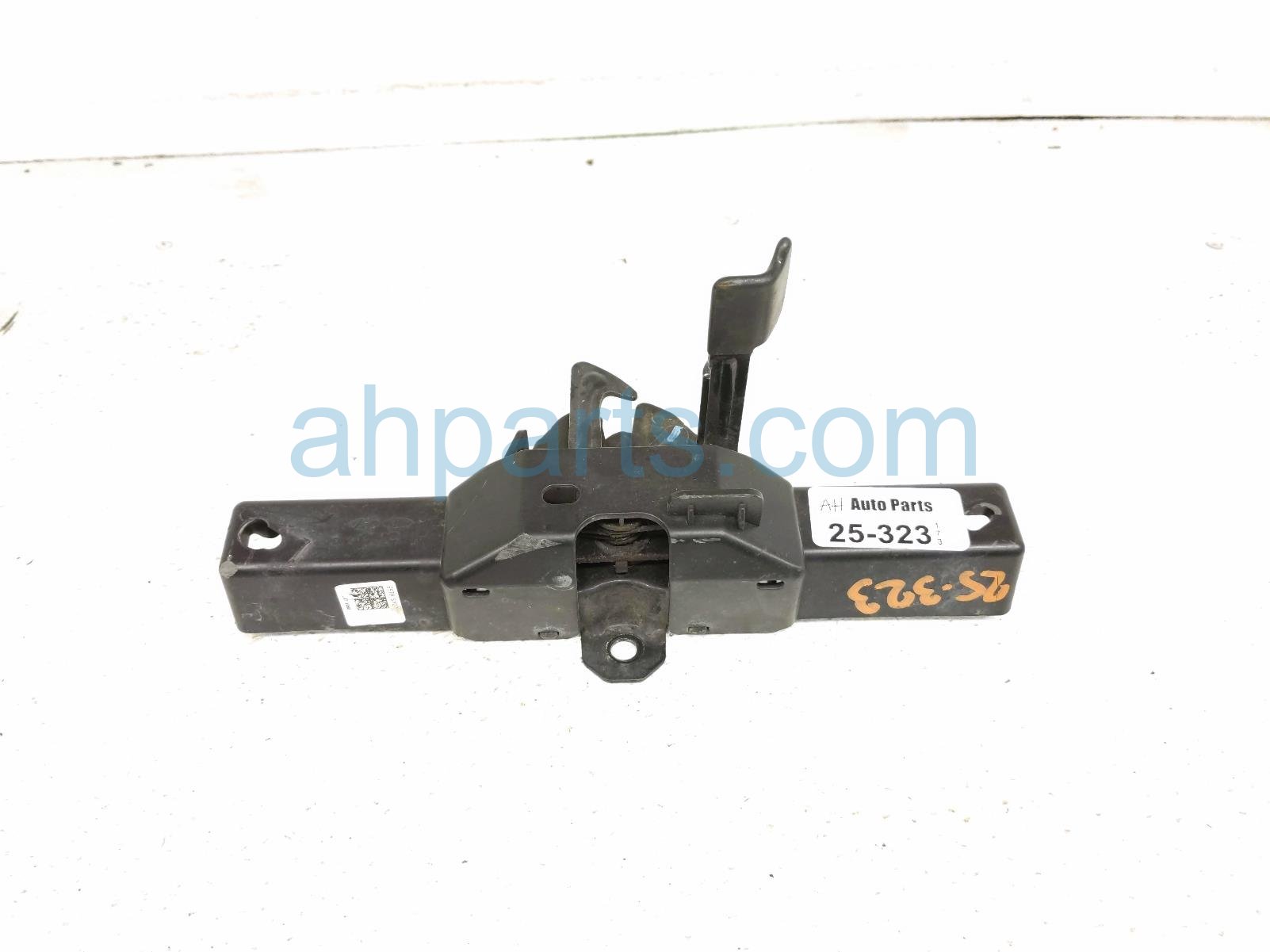 Hyundai HOOD LOCK LATCH ASSY