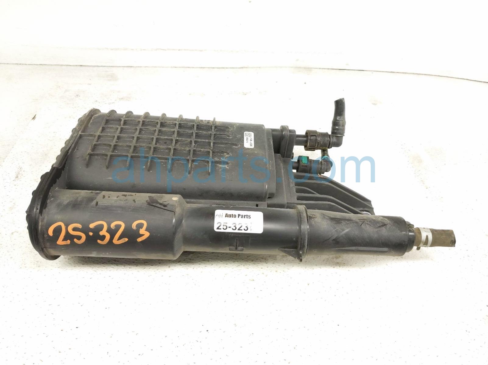 $99 Hyundai FUEL VAPOR CHARCOAL CANISTER-2.5L