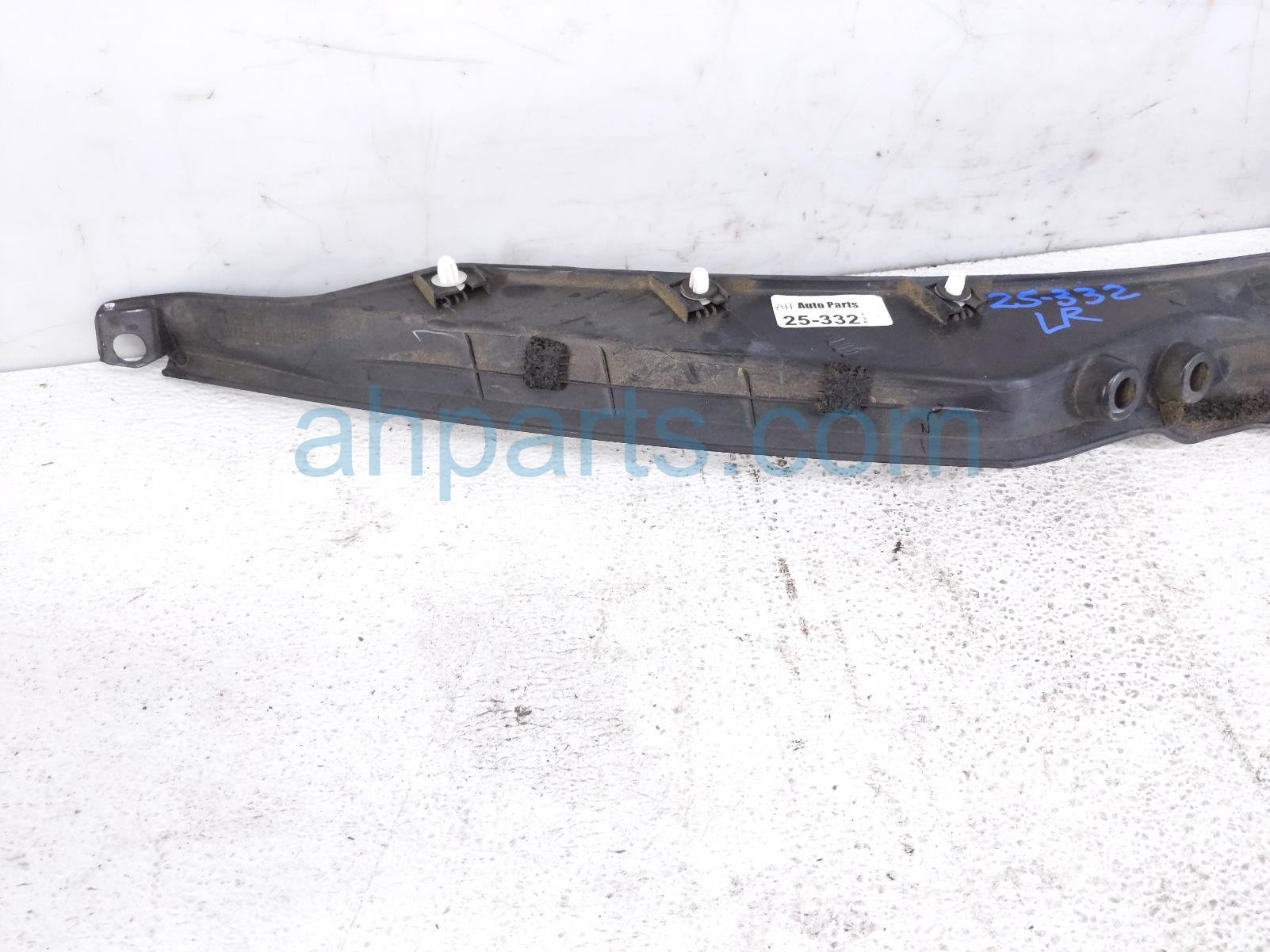 Honda LH TAILGATE PINCH SENSOR W/TRIM