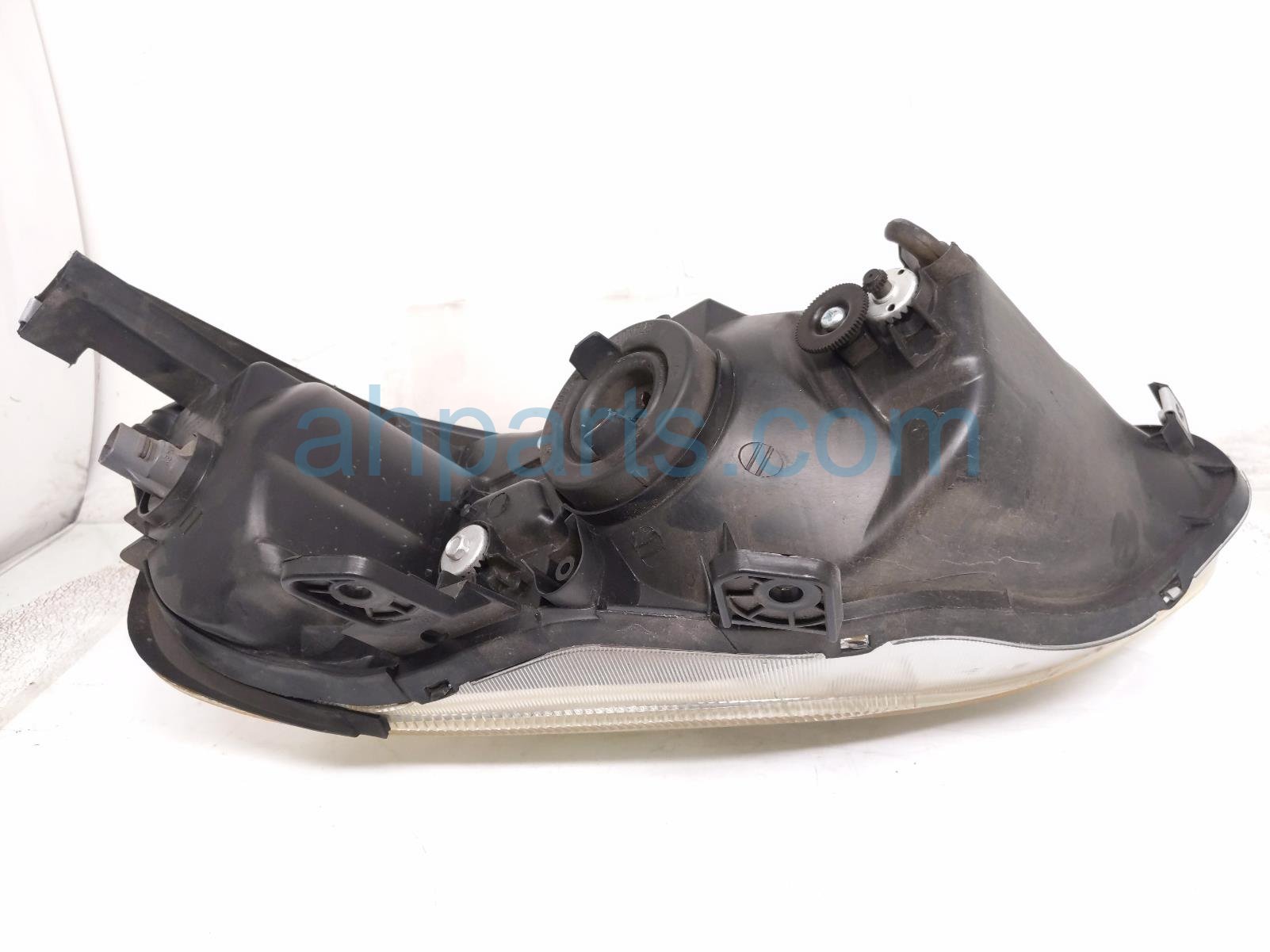 Honda RH HEADLAMP / LIGHT - NEEDS POLISH