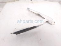 $25 Infiniti LH HOOD HINGE - WHITE $25 Infiniti LH HOOD HINGE - WHITE