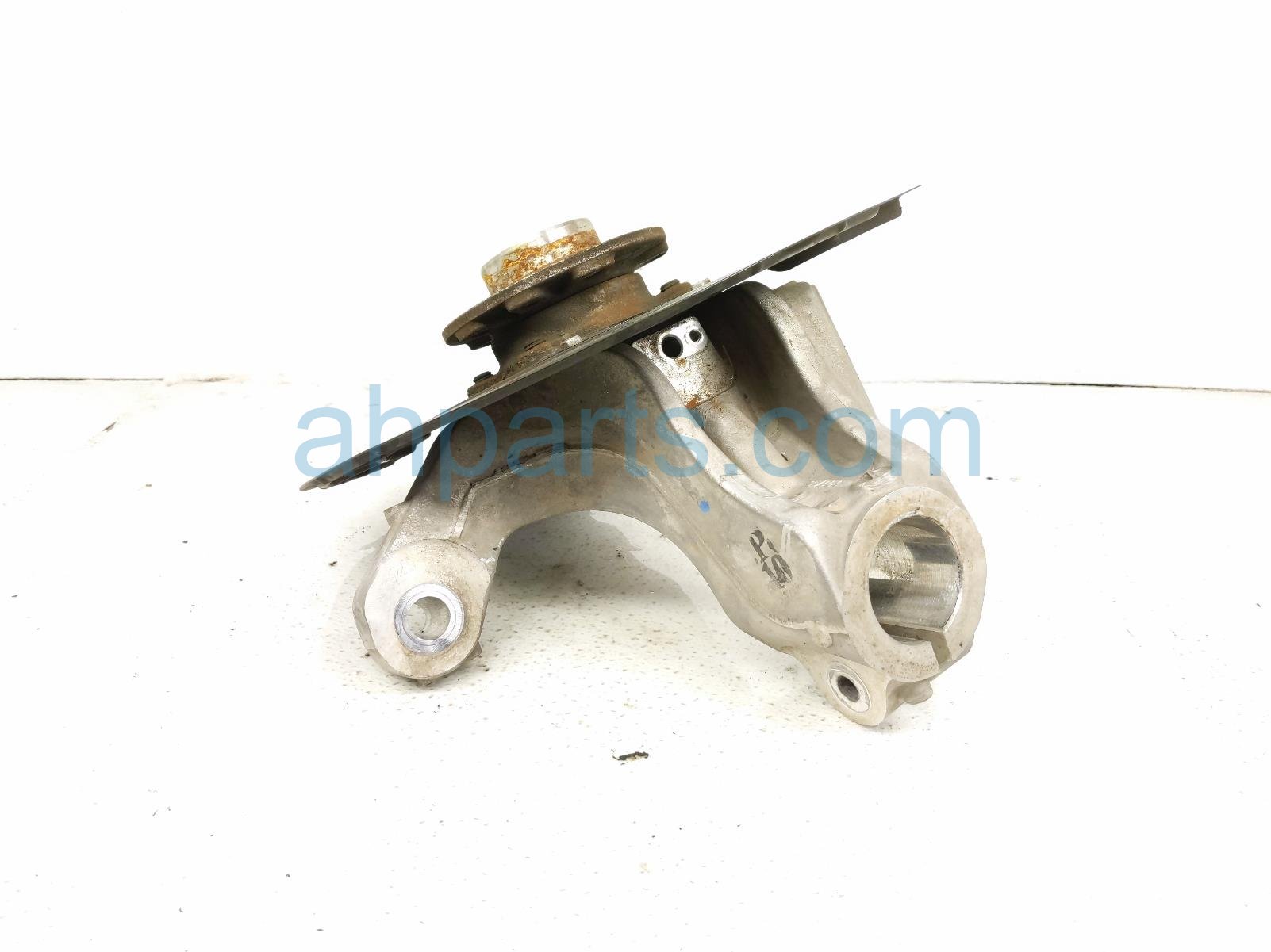 2023 Jeep Cherokee Front Driver Spindle Knuckle Hub 68303171AC Replacement 2023 Jeep Cherokee Front Driver Spindle Knuckle Hub 68303171AC Replacement thumbnail