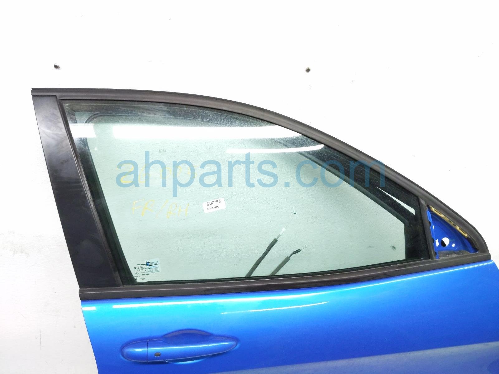 2023 Jeep Cherokee Front Passenger Door Blue No Mirror/trim 68640462AA Replacement 2023 Jeep Cherokee Front Passenger Door Blue No Mirror/trim 68640462AA Replacement thumbnail