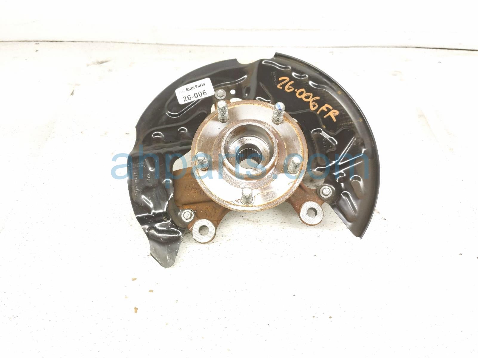 Ford FR/RH SPINDLE KNUCKLE HUB