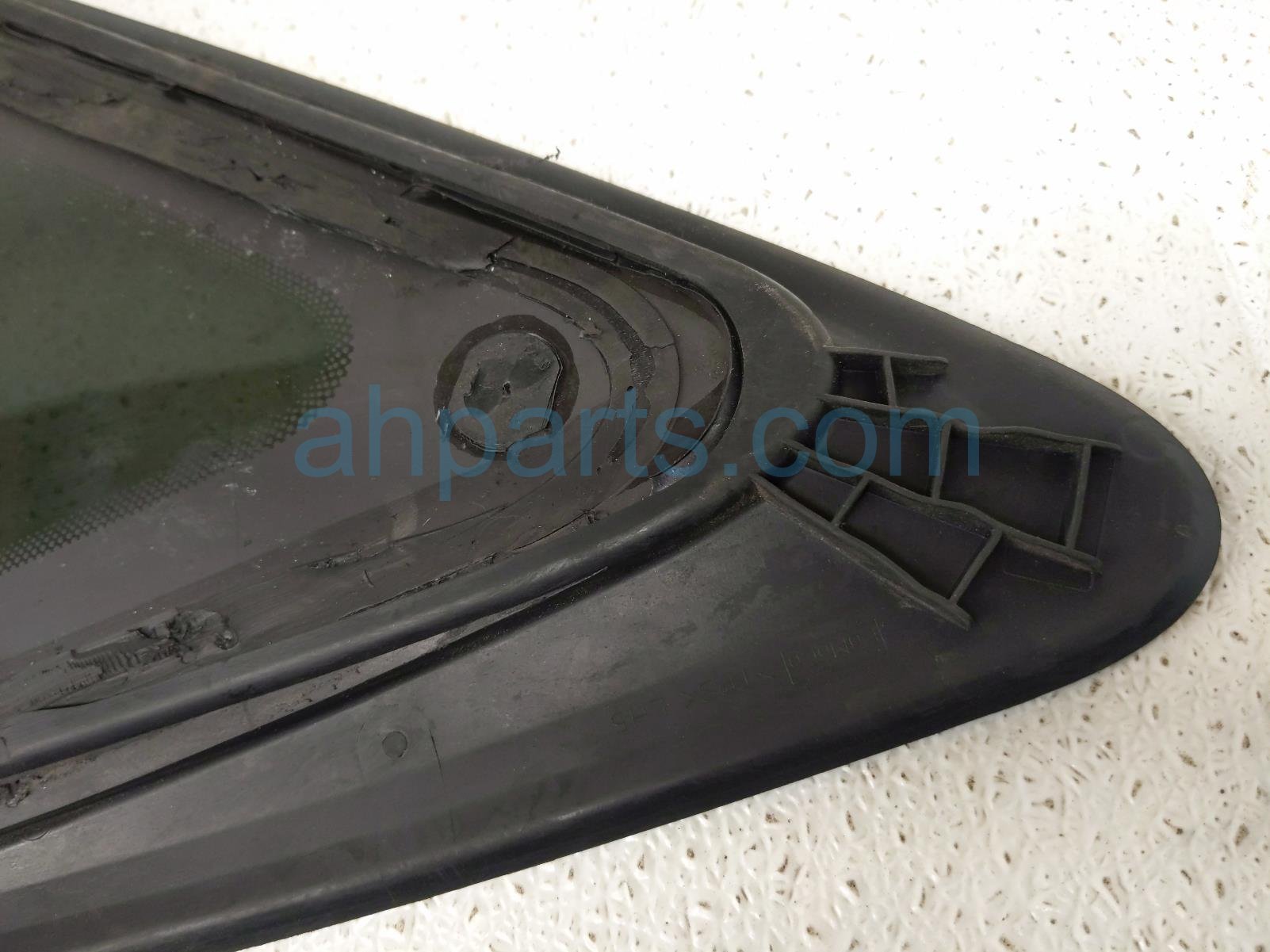 2023 Ford Escape Driver Quarter Window Glass LJ6Z 7829711 E Replacement 2023 Ford Escape Driver Quarter Window Glass LJ6Z 7829711 E Replacement thumbnail