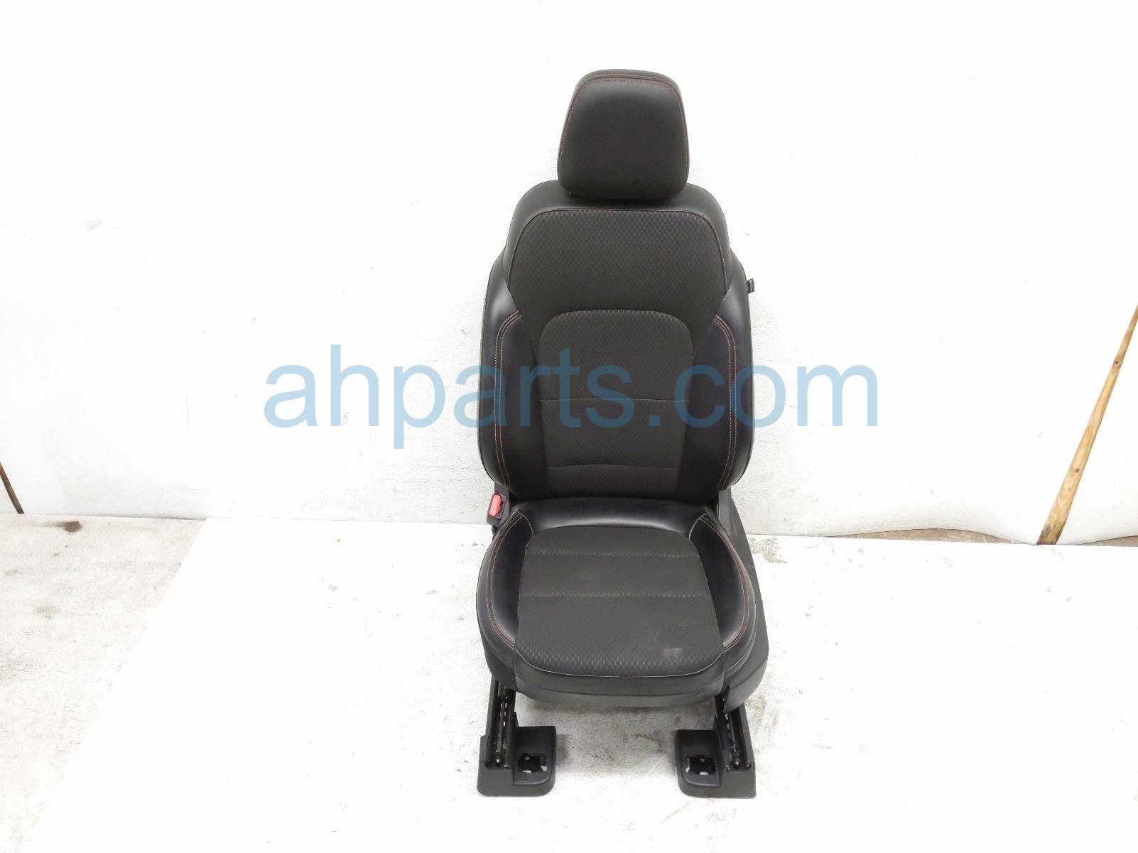 2023 Ford Escape Front Driver Seat Black W/ Airbag PJ6Z 7864417 AB Replacement 2023 Ford Escape Front Driver Seat Black W/ Airbag PJ6Z 7864417 AB Replacement thumbnail