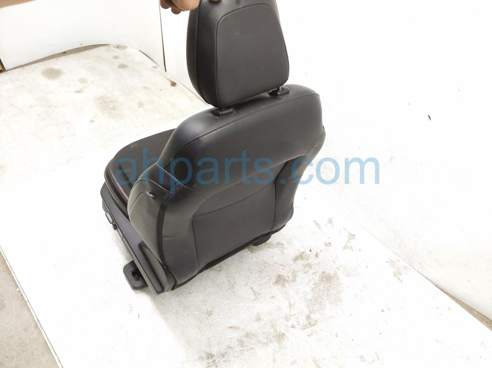 2023 Ford Escape Front Driver Seat Black W/ Airbag PJ6Z 7864417 AB Replacement 2023 Ford Escape Front Driver Seat Black W/ Airbag PJ6Z 7864417 AB Replacement thumbnail